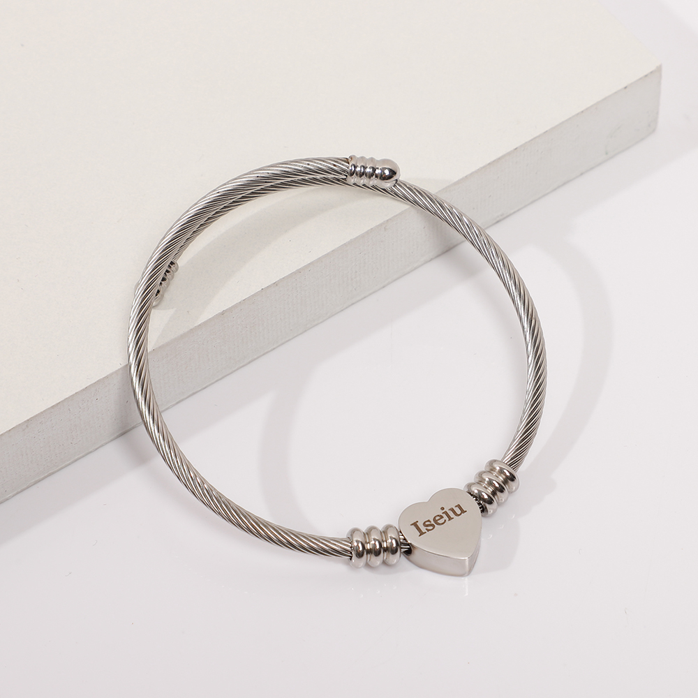 ISEIU Women engraved stainless steel bangle
