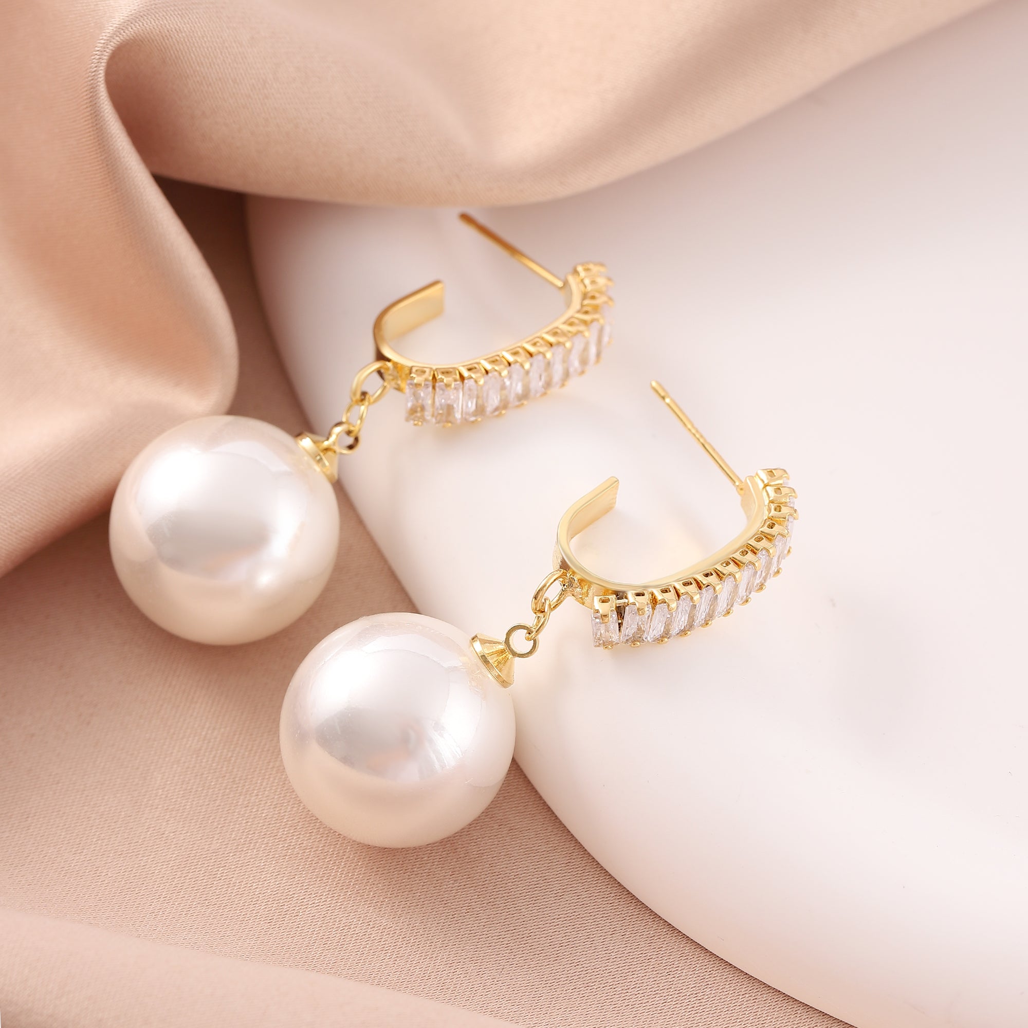   Pearl Hoop Earrings for Women-A Loves Gift