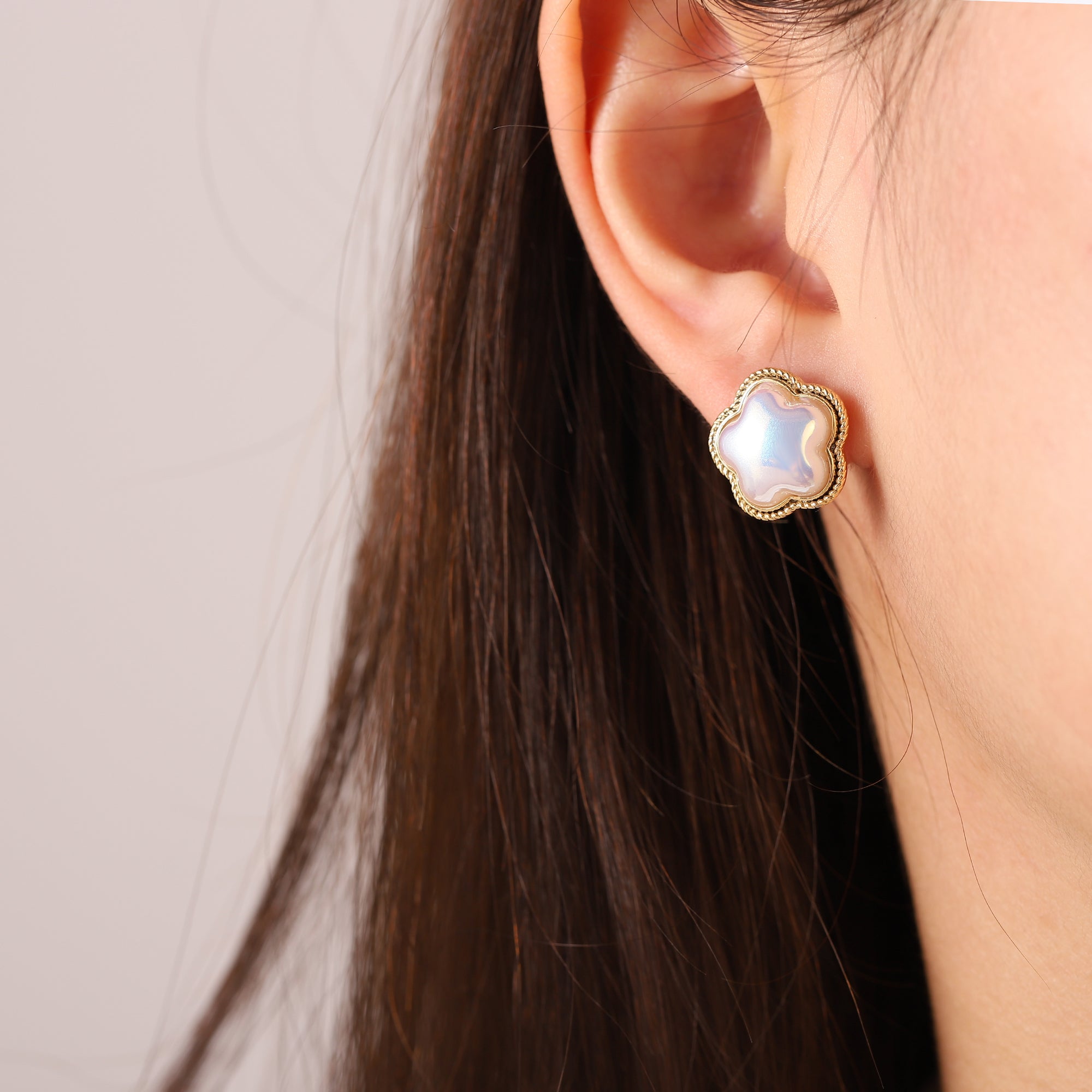   Pearl Flower Stud Earrings for Women-A Loves Gift