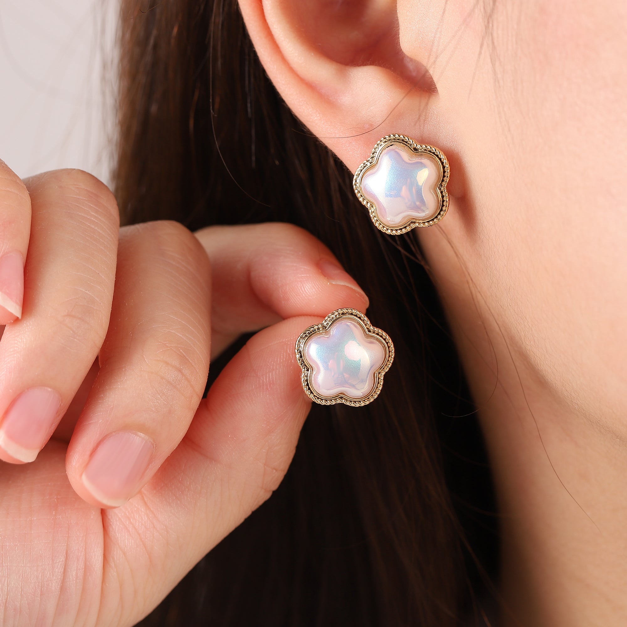   Pearl Flower Stud Earrings for Women-A Loves Gift