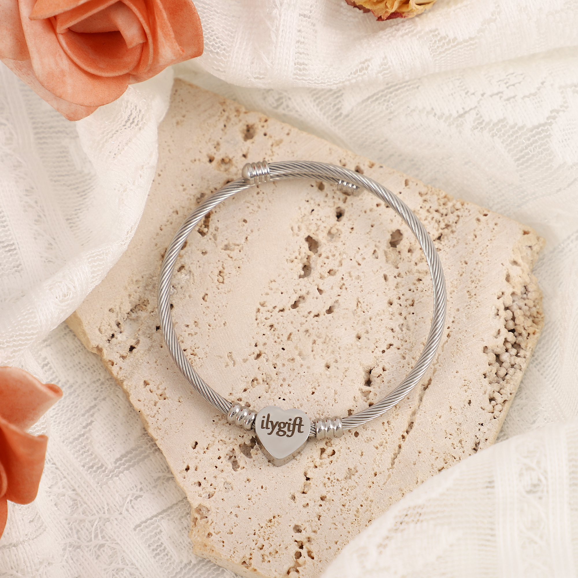 Women Bracelet Jewelry, Adjustable Bracelet of Heart