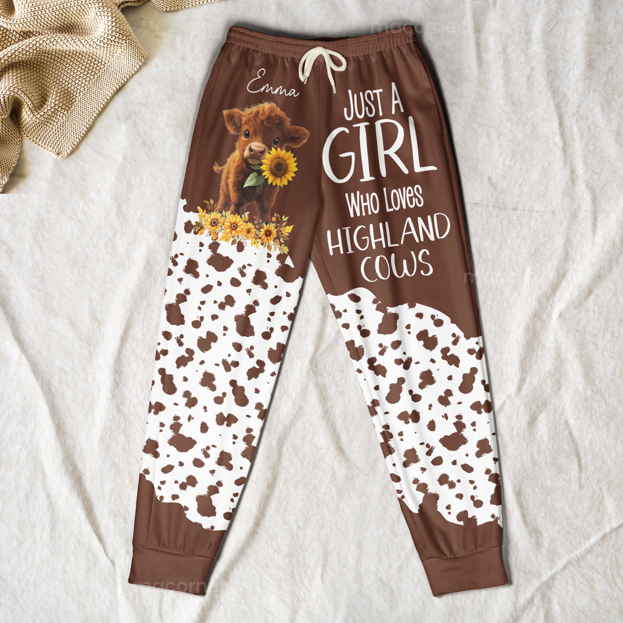 Just A Girl Who Loves Highland Cows - Personalized Sweatpants