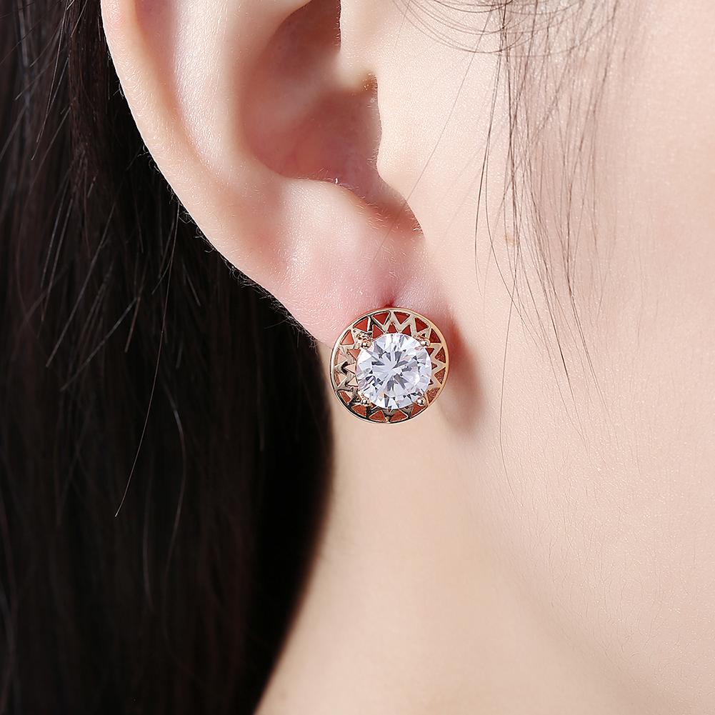 Luxe Crystal Filligree Circular Leverback Earrings Set in Goldtone - Riakoob Jewelry