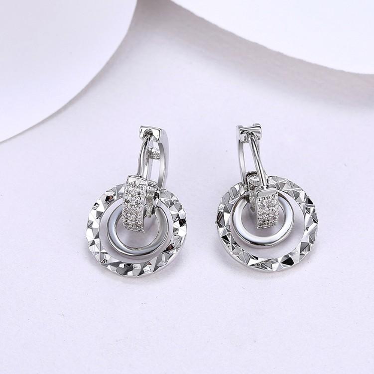 Luxe Crystal Hammered Design Circular Earrings Set in Silvertone - Riakoob Jewelry
