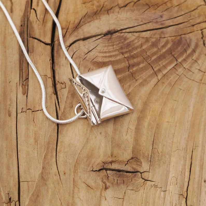 Miracles Hidden Envelope Message-A Loves Gift