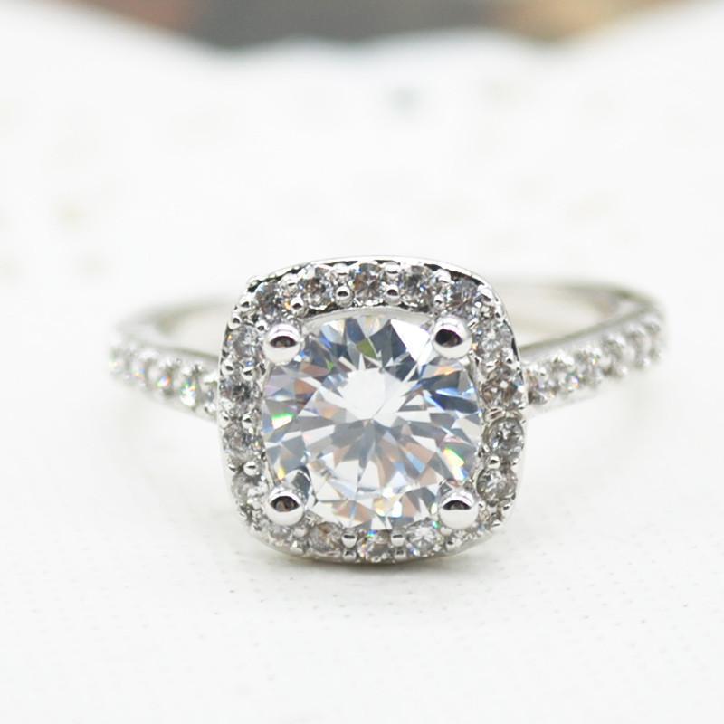 2.00CT Cushion-Cut Queen White Swarovski Elements Ring, Rings, Riakoob Jewelry, Riakoob Jewelry  jewelryjewelry deals, swarovski crystal jewelry, groupon jewelry,, jewelry for mom,