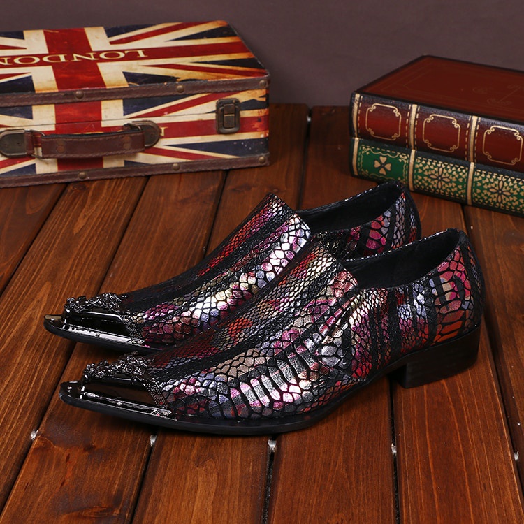 Metal Carved Flowers Pointed Toe Man Plus Size Shoes Multicolor Leather Men's Shoes