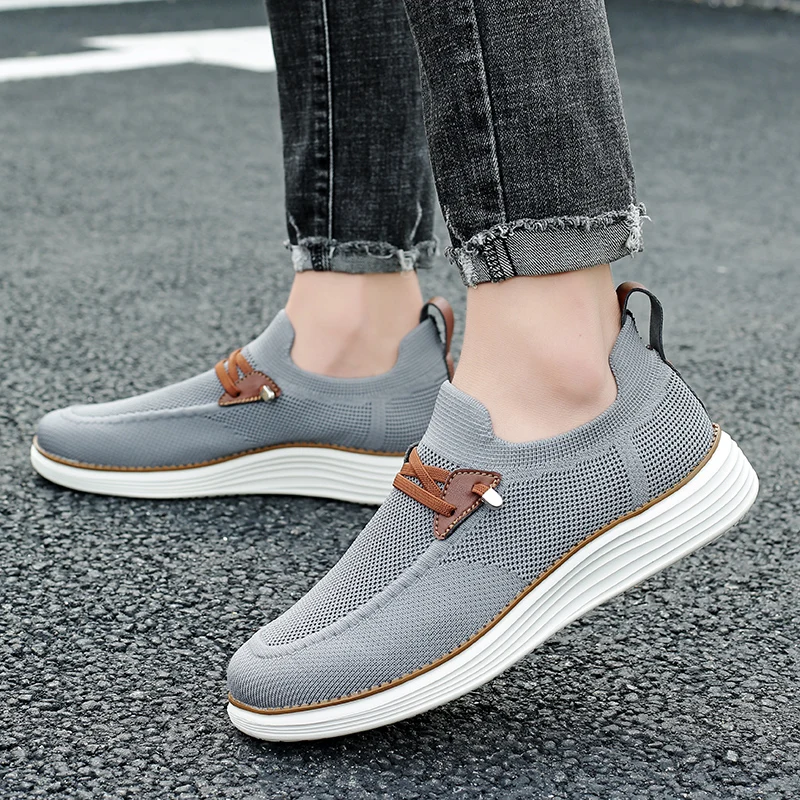 Men's Comfortable Breathable Mesh Running Shoes, Sports Sneakers, Thick Sole Shock Absorption, Foot Pain Relief for All-Day Comfort, Machine Washable