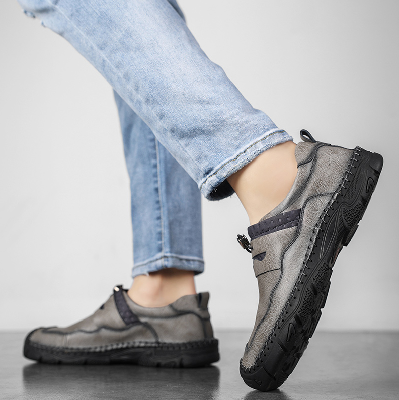 MOC TOE SLIP ON
