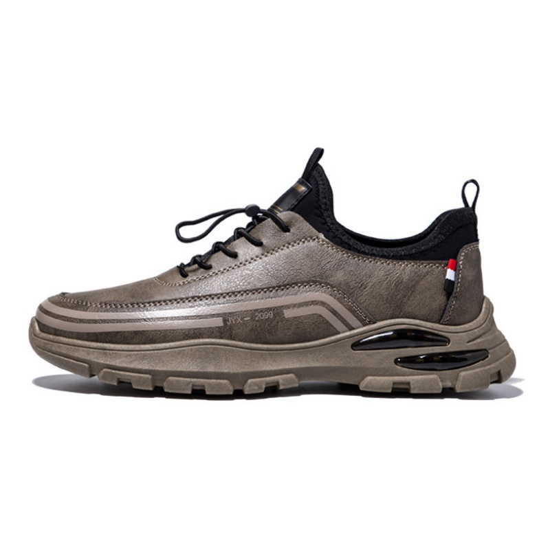 Men's comfortable soft leather sneakers