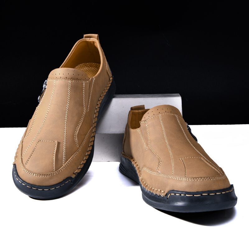 Mens Loafers Slip On Casual Shoes Leather Flat Penny Loafers Outdoor Lightweight Breathable Walking Driving Shoes Comfort Classic Hand Stitching Office Dress Work Shoes Anti Slip Round Toe Moccasins