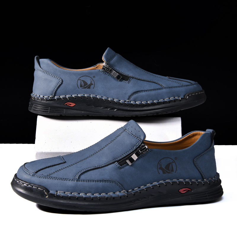 Mens Loafers Slip On Casual Shoes Leather Flat Penny Loafers Outdoor Lightweight Breathable Walking Driving Shoes Comfort Classic Hand Stitching Office Dress Work Shoes Anti Slip Round Toe Moccasins