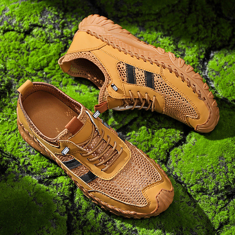 Men's Casual Handmade Breathable Hollow Mesh Loafers Outdoor Lightweight and Fashionable Soft Soled Driving Shoes