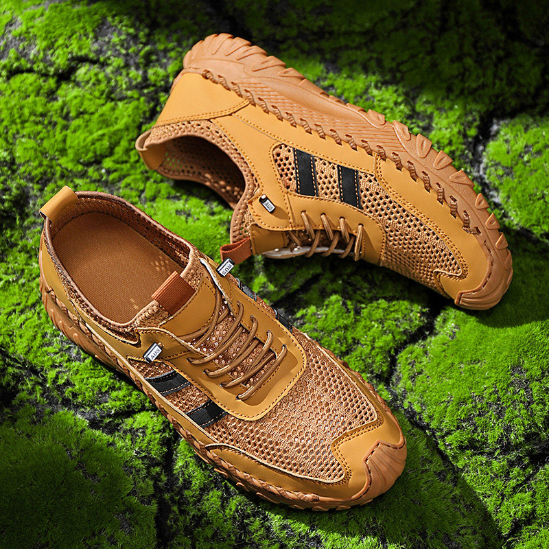 Men's Casual Handmade Breathable Hollow Mesh Loafers Outdoor Lightweight and Fashionable Soft Soled Driving Shoes