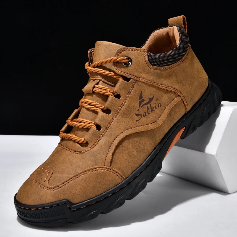 ✅ Complies with ASTM Standards Men’s Premium Leather Outdoor Shoes – Wide Toe, Arch Support, Waterproof, Pressure Relief & Non-Slip Sole