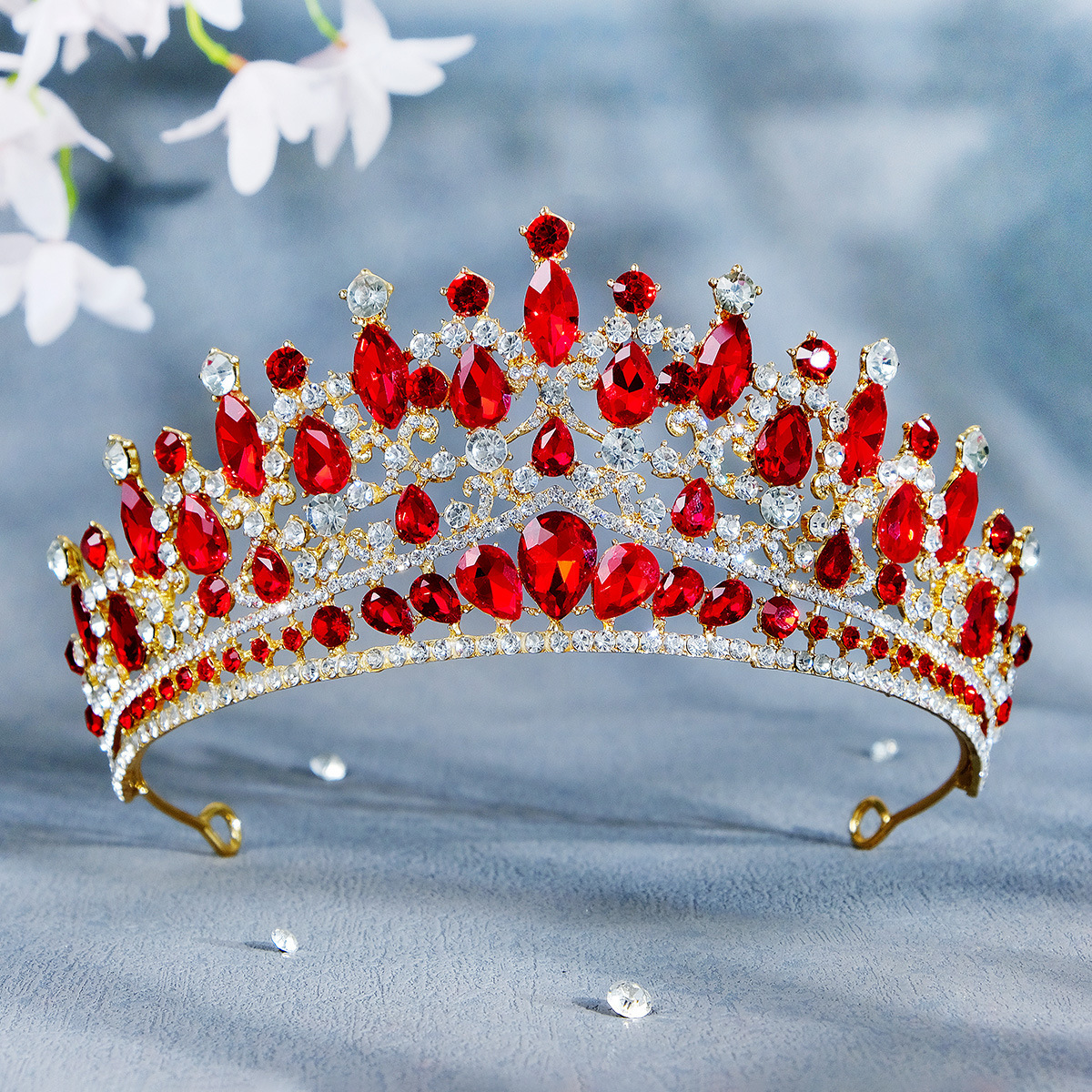 Alloy Rhinestone Crown Wedding Dress Headdress