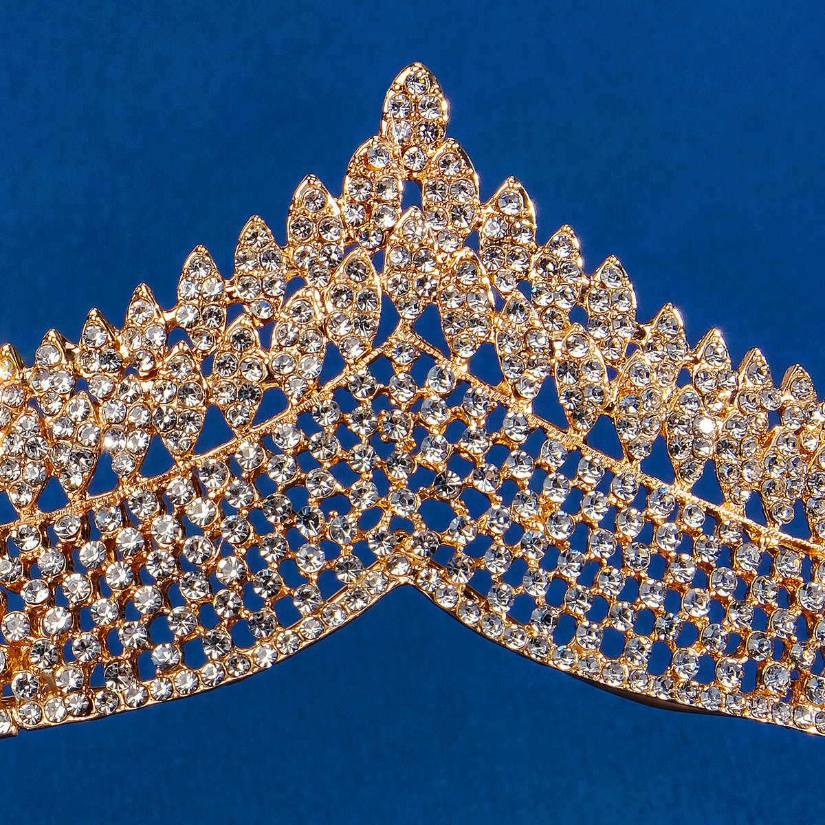 Retro Style Ins Full Diamond Crown Noble Crown