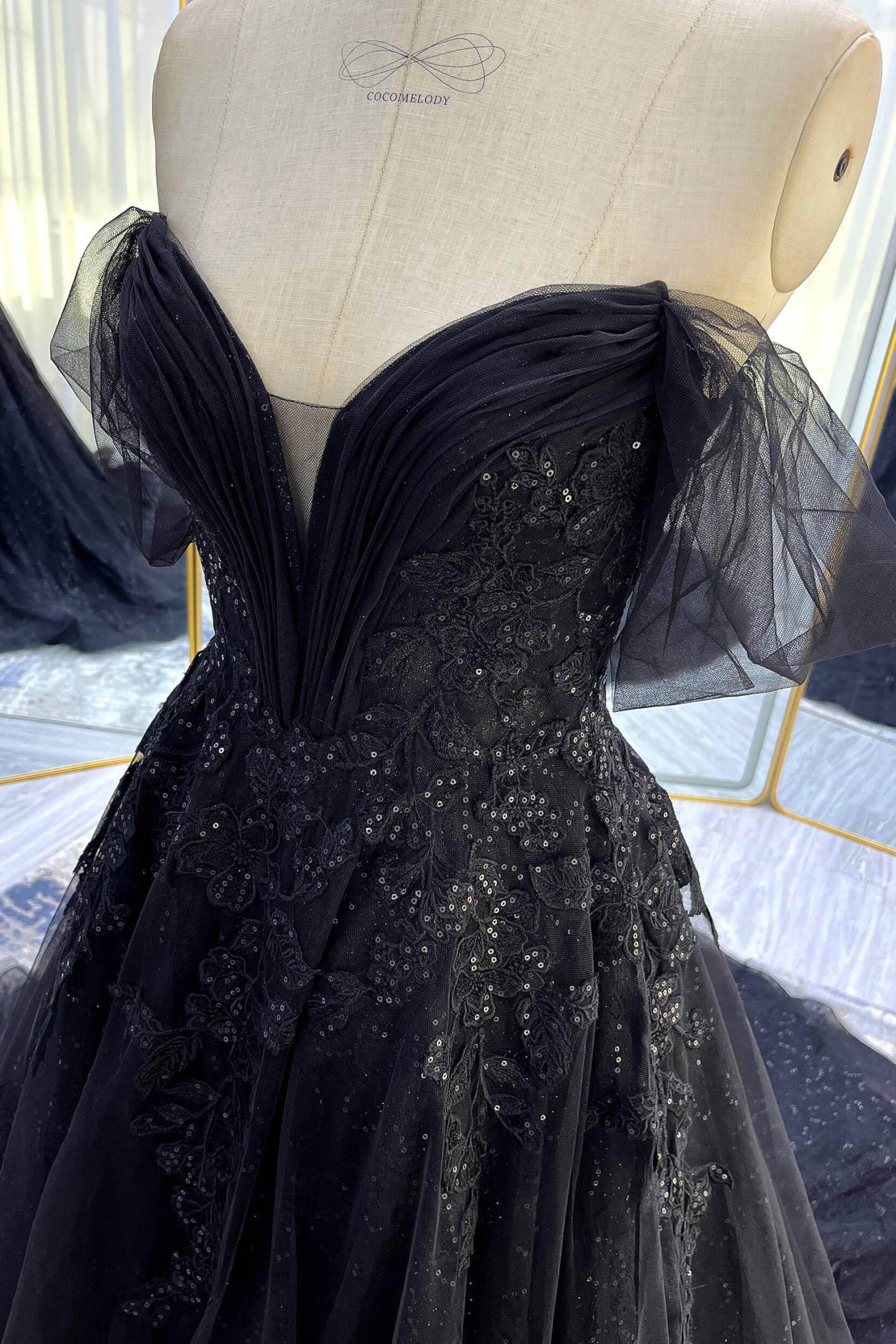 A-Line Court Train Sparkle Tulle Wedding Dress VBCW3527