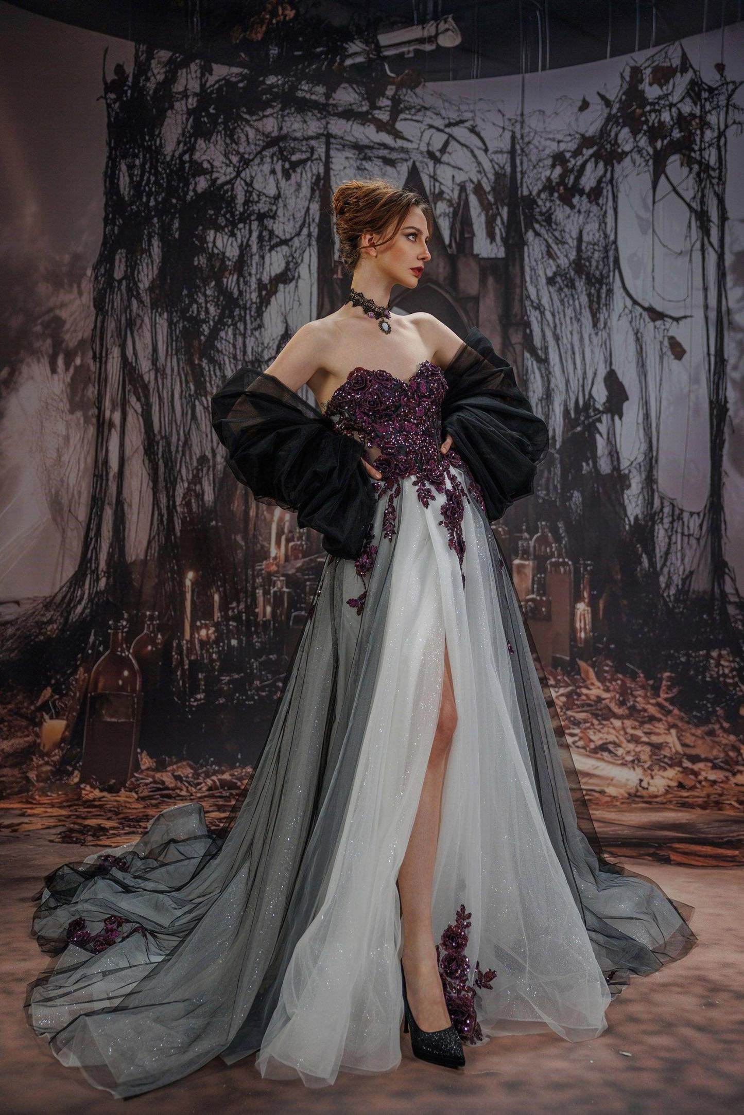 A-Line Court Train Lace Tulle Wedding Dress VBCW3345