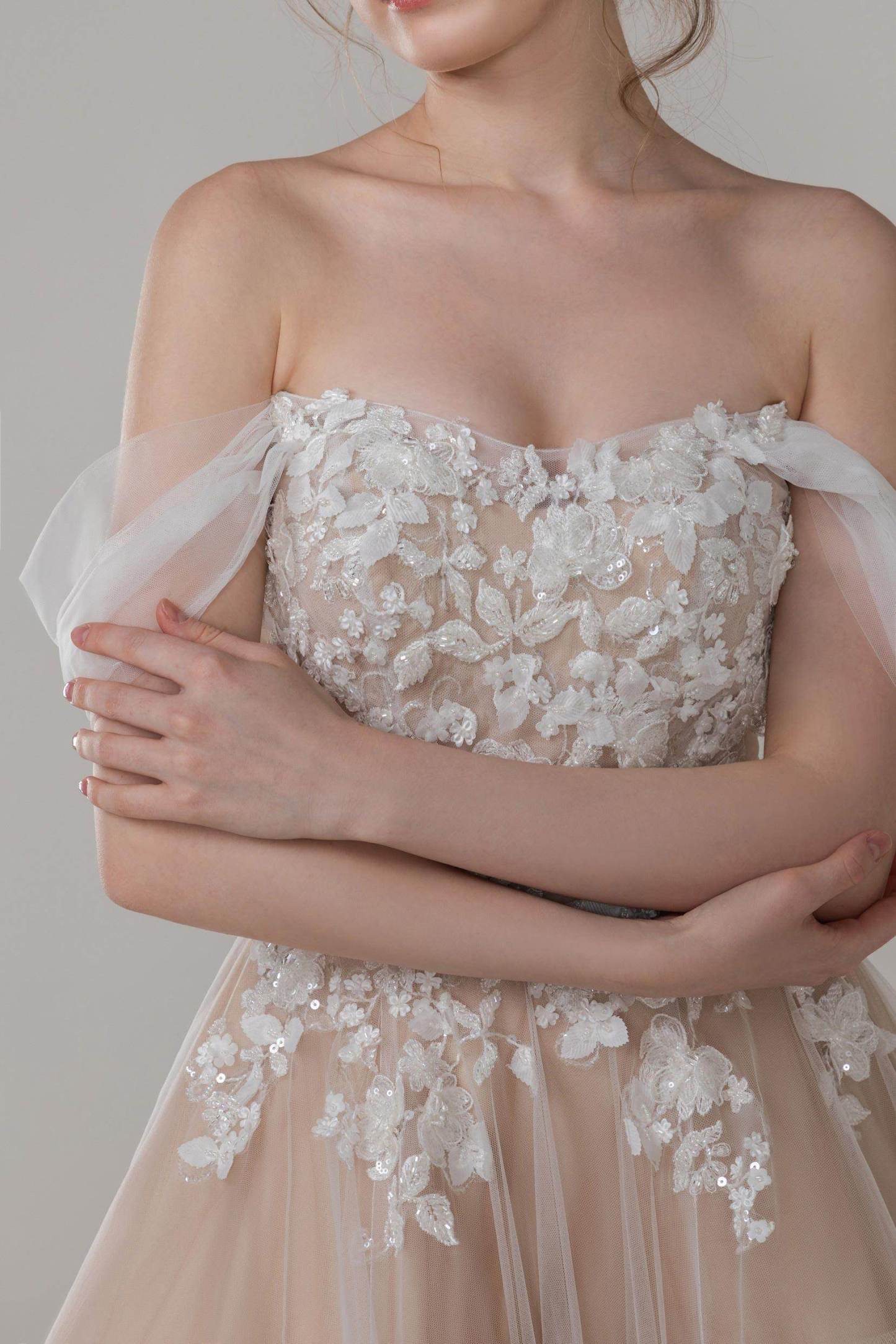 A-Line Court Train Tulle Wedding Dress VBCW2503