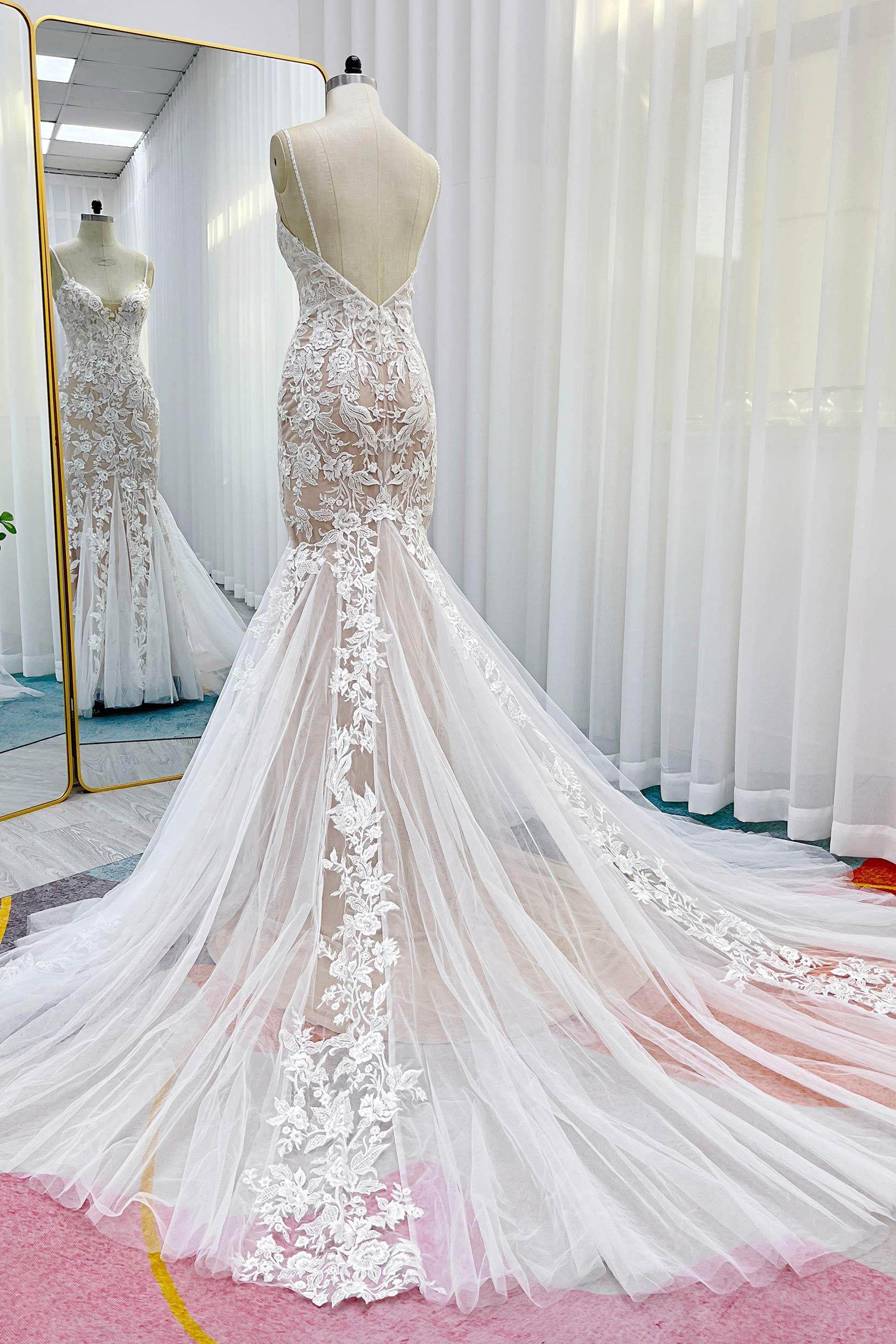 Trumpet-Mermaid Chapel Train Lace Tulle Wedding Dress VBCW3276