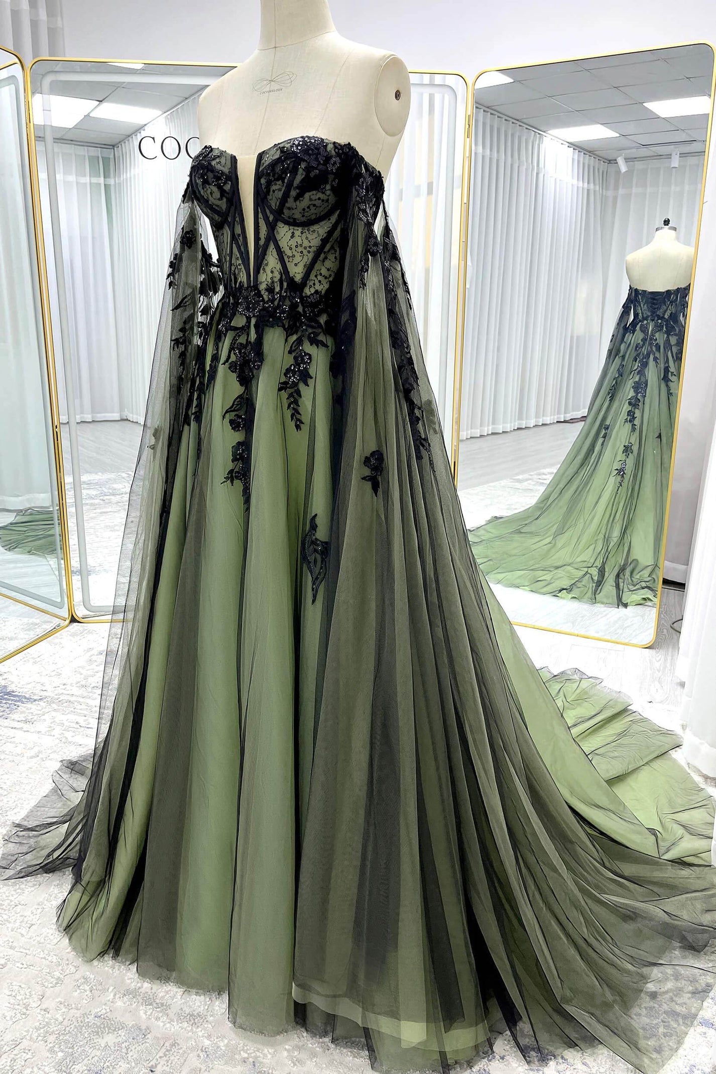 A-Line Court Train Sequined Lace Tulle Wedding Dress VBCW3352