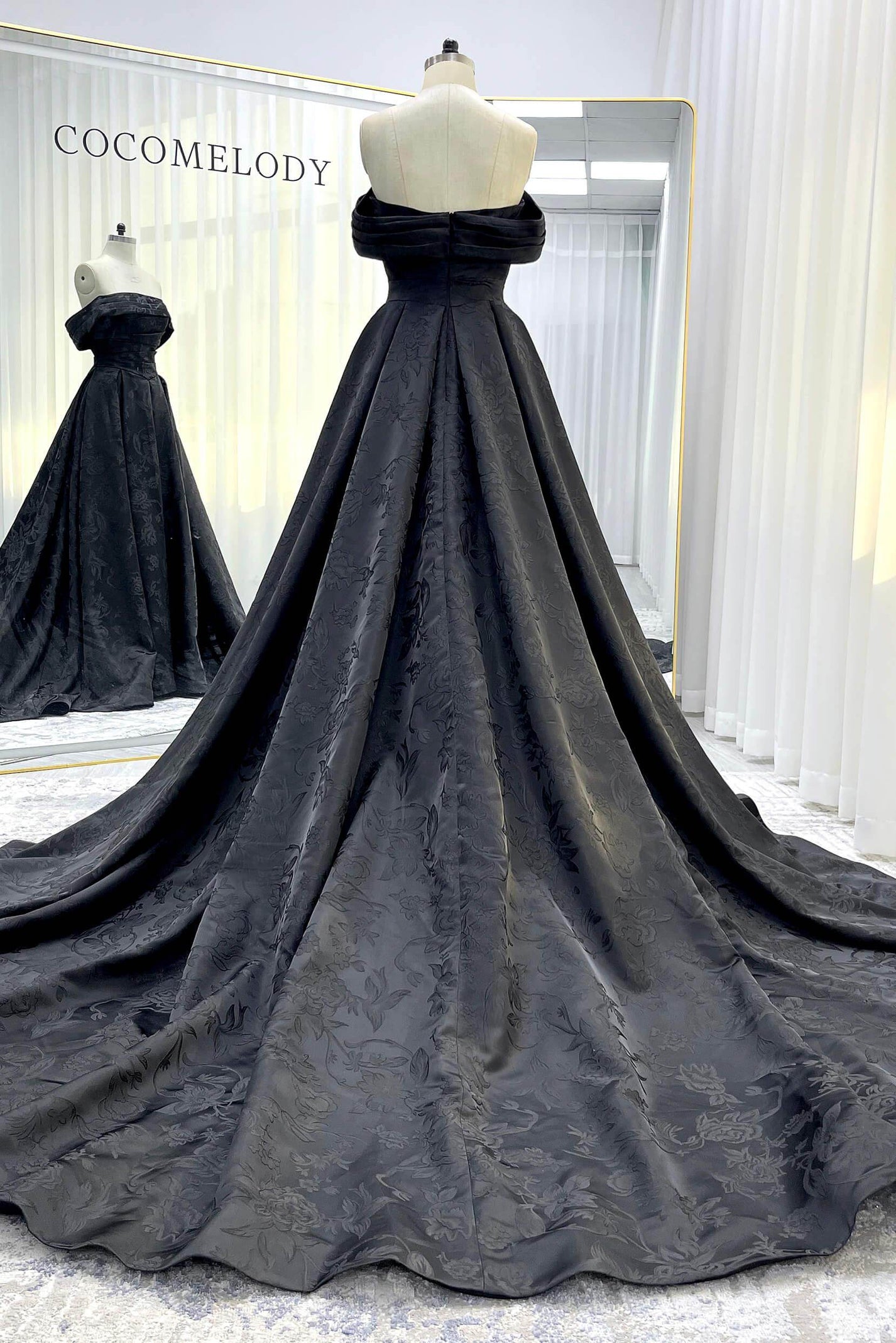 A-Line Court Train Jacquard Satin Lace Wedding Dress VBCW3526