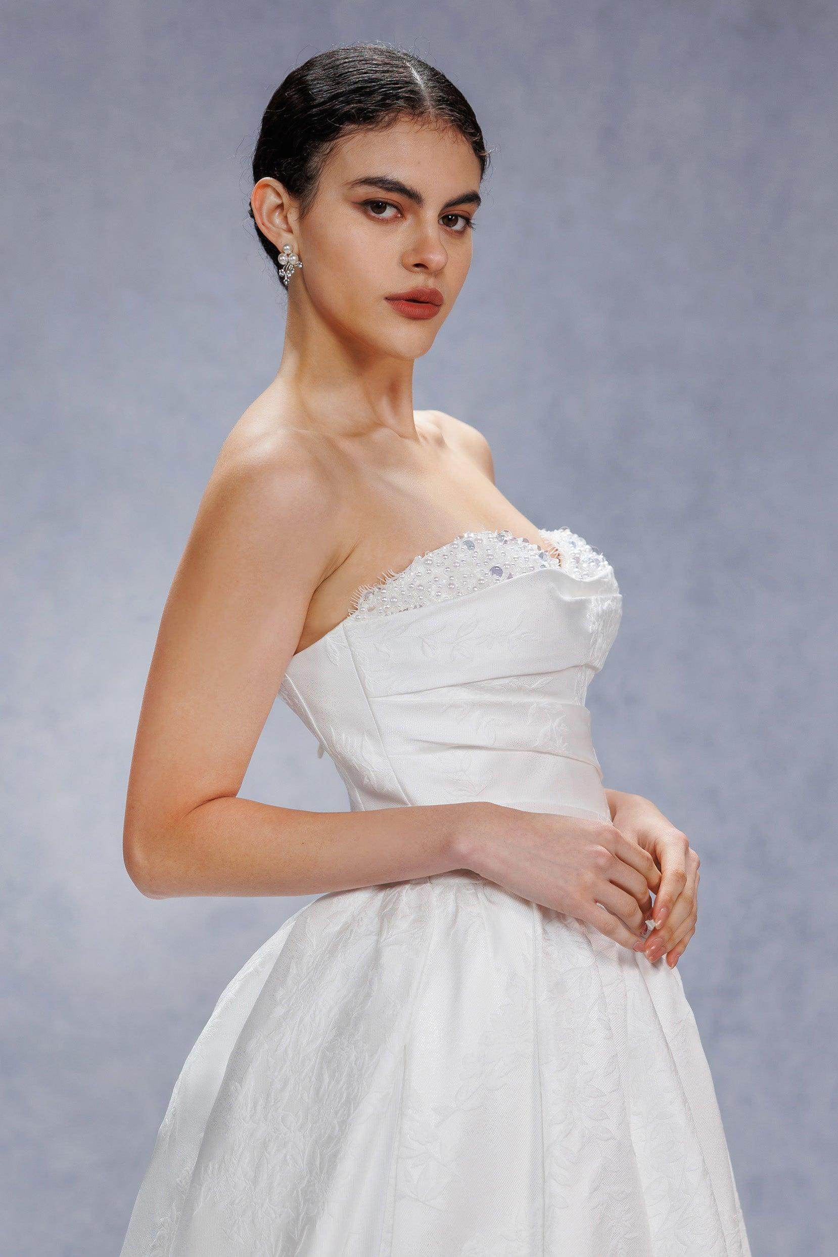 Ball Gown Court Train Jacquard Satin Wedding Dress VBCW3532