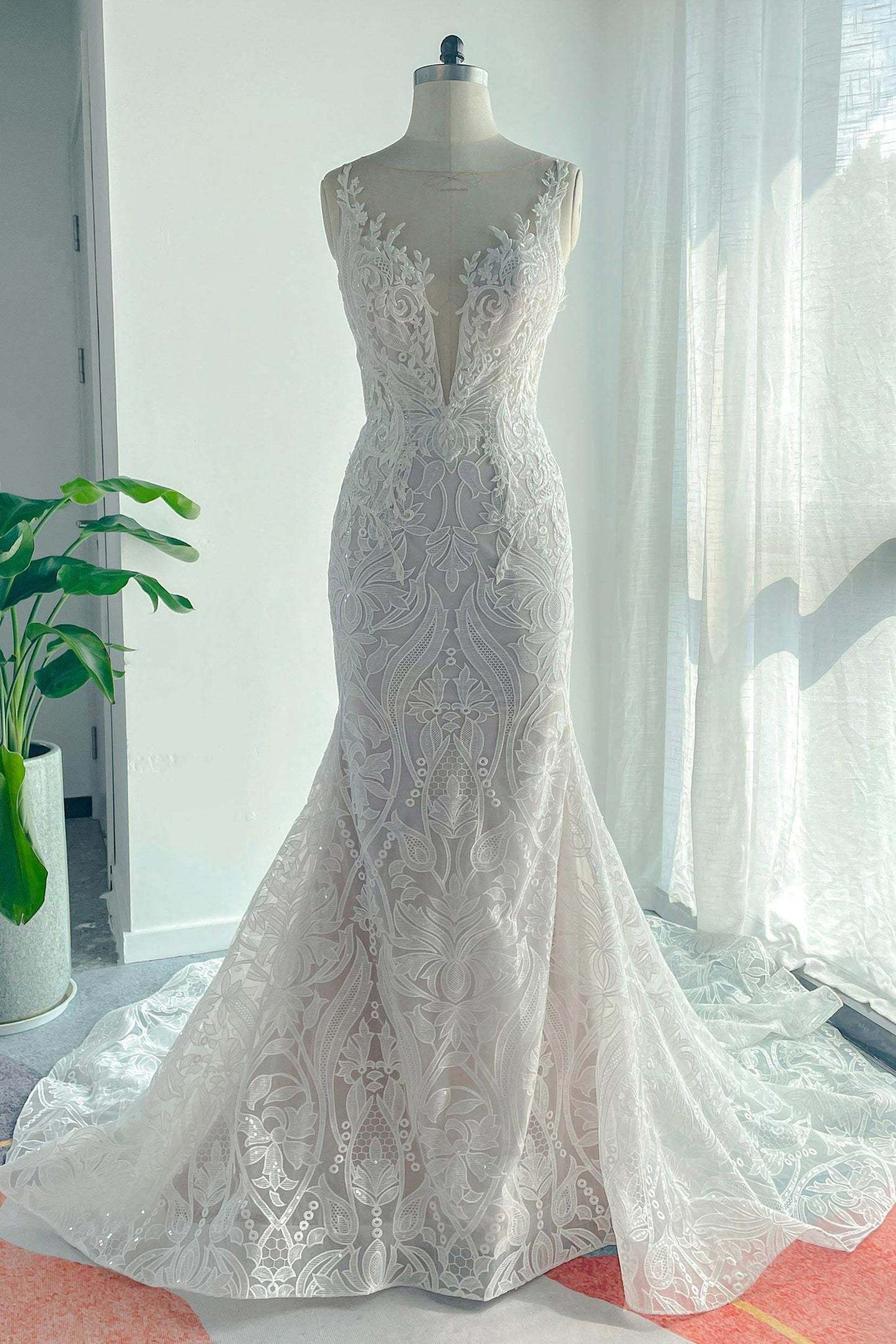 Trumpet-Mermaid Chapel Train Lace Tulle Wedding Dress VBCW3145
