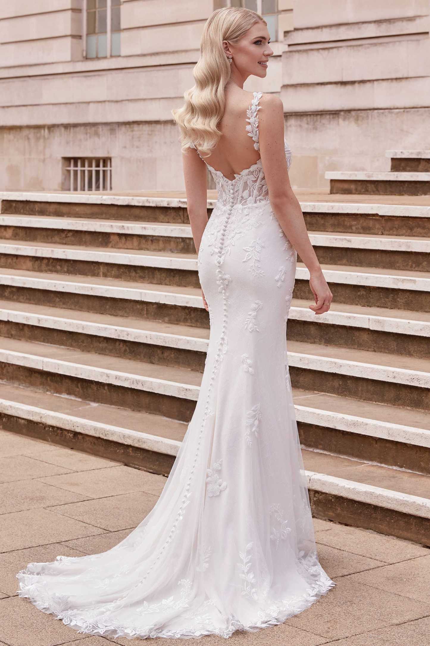 Adore by Justin Alexander 11244 Cassandra