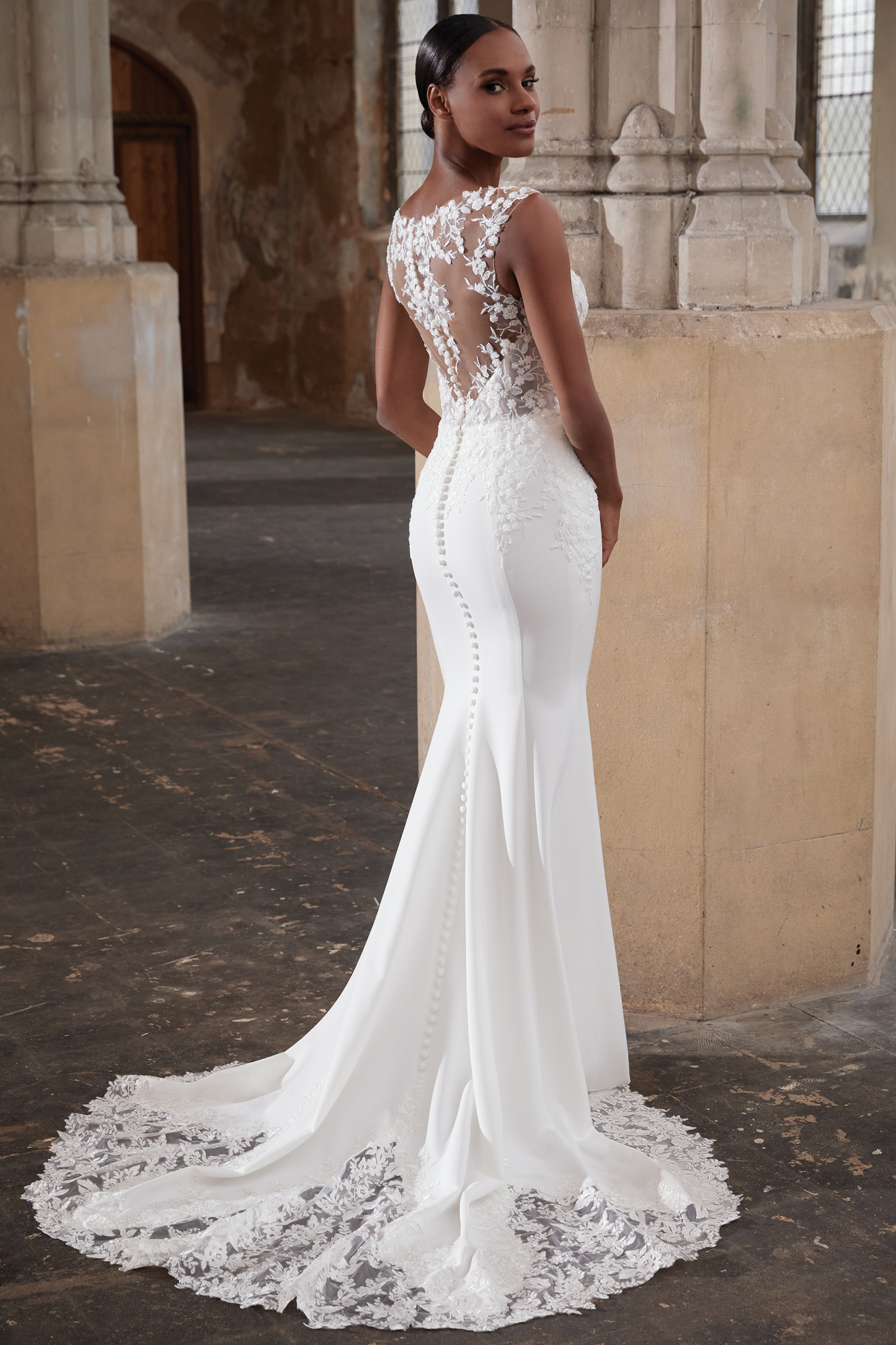 Adore by Justin Alexander 11283 Reagan