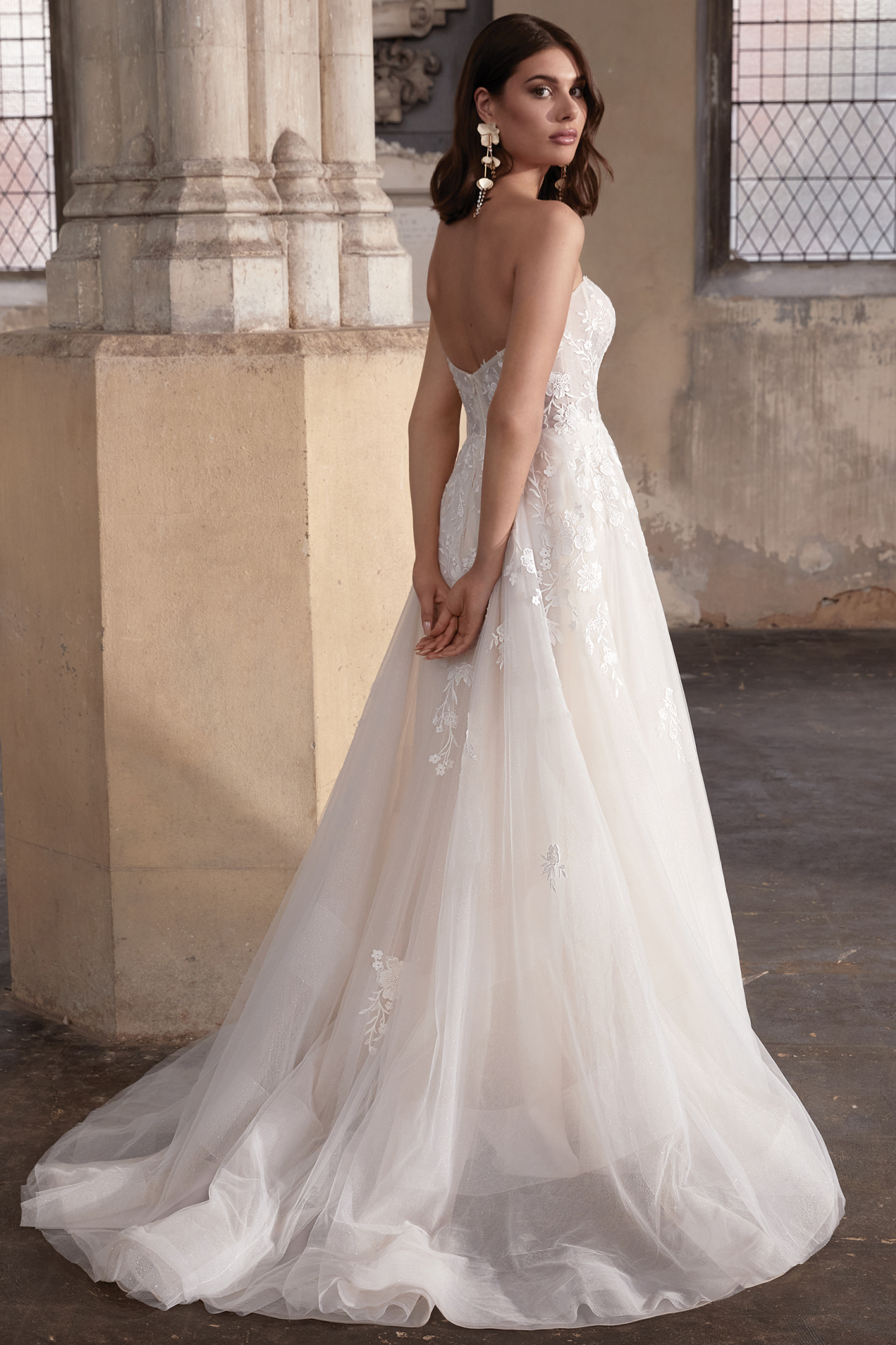 Adore by Justin Alexander 11302 Sabine
