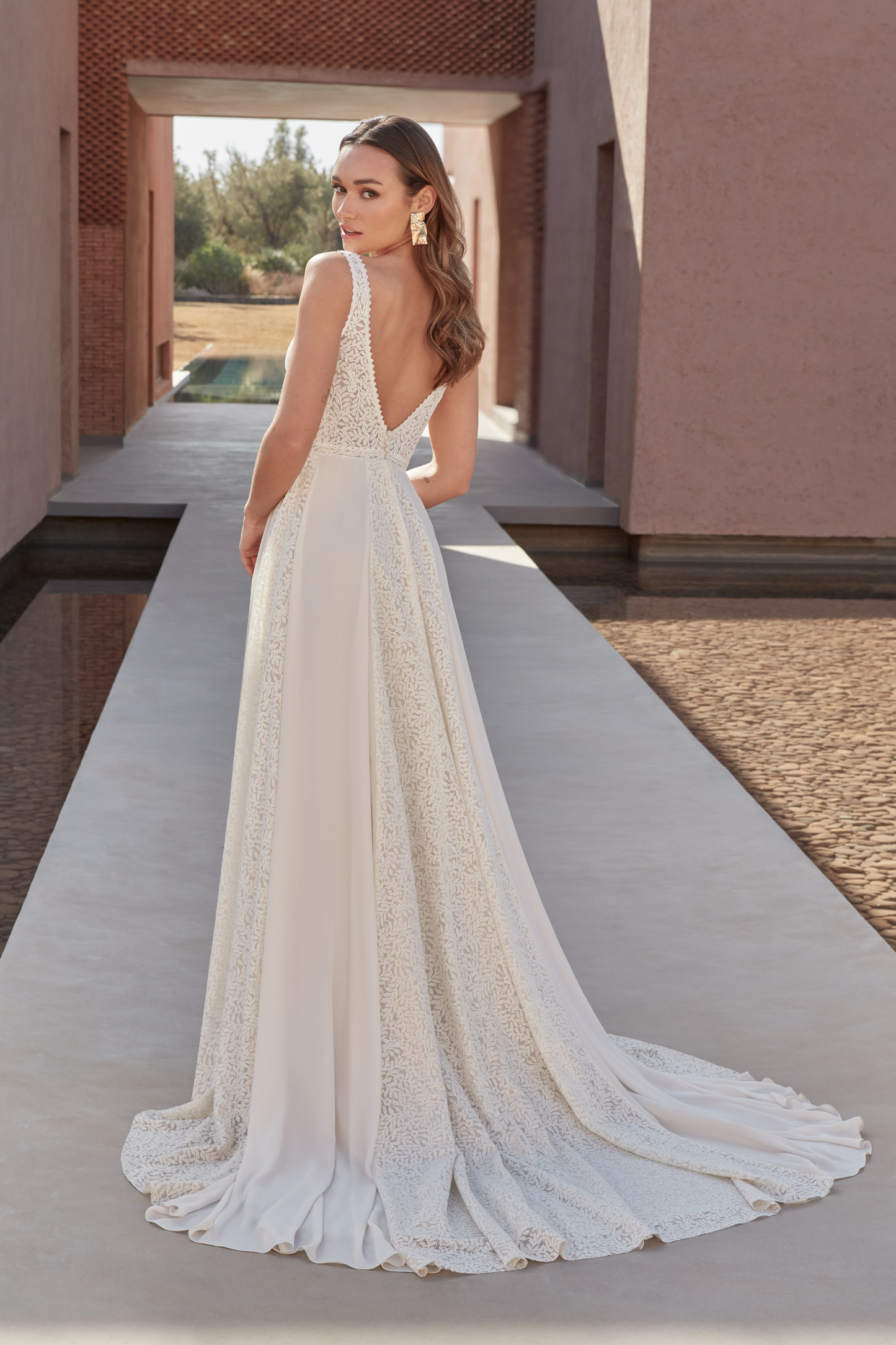 Adore by Justin Alexander 11319 Patton