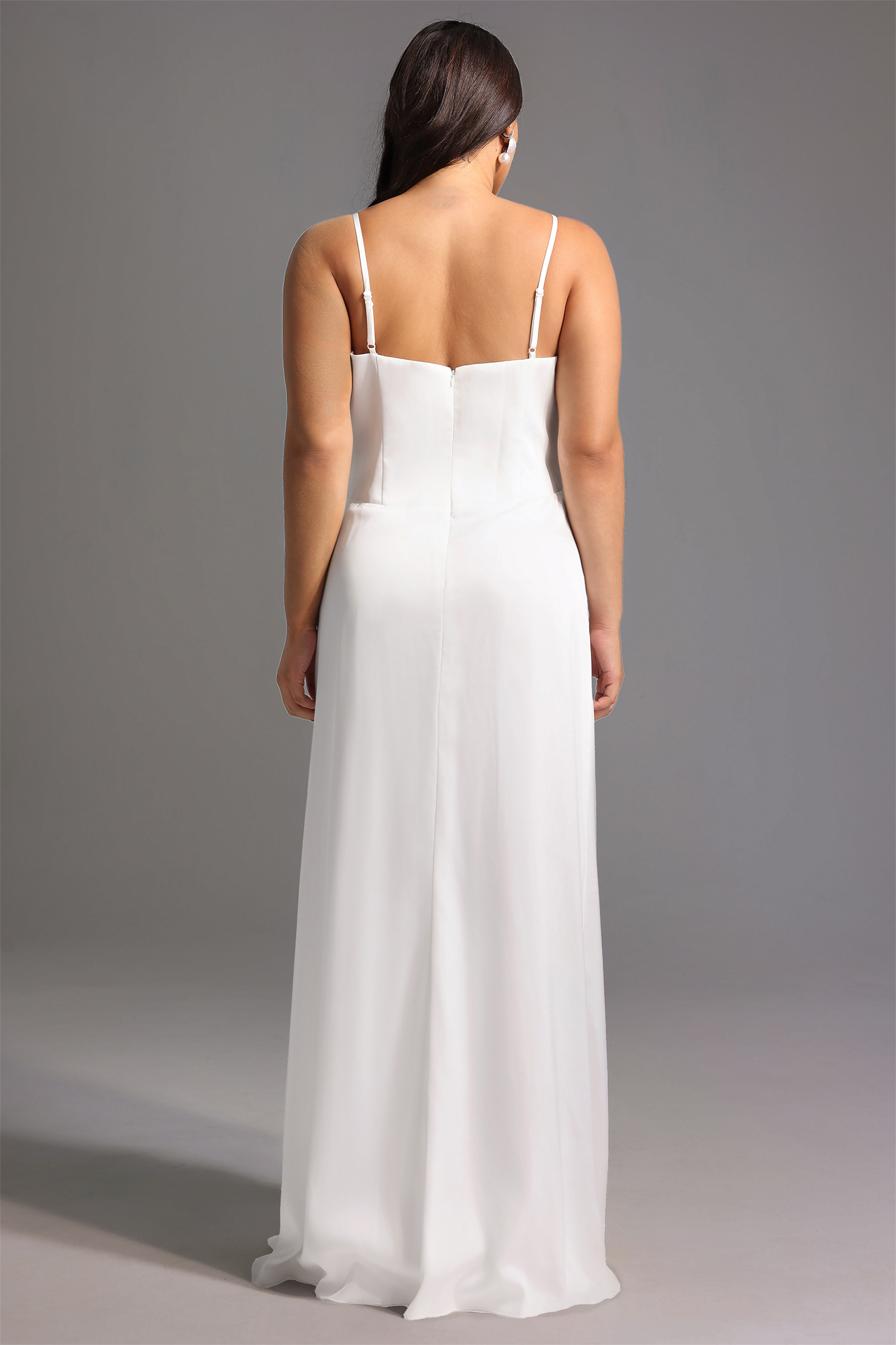 Yvonne Sleeveless V-Neck Flowers Flounce Maxi Dress