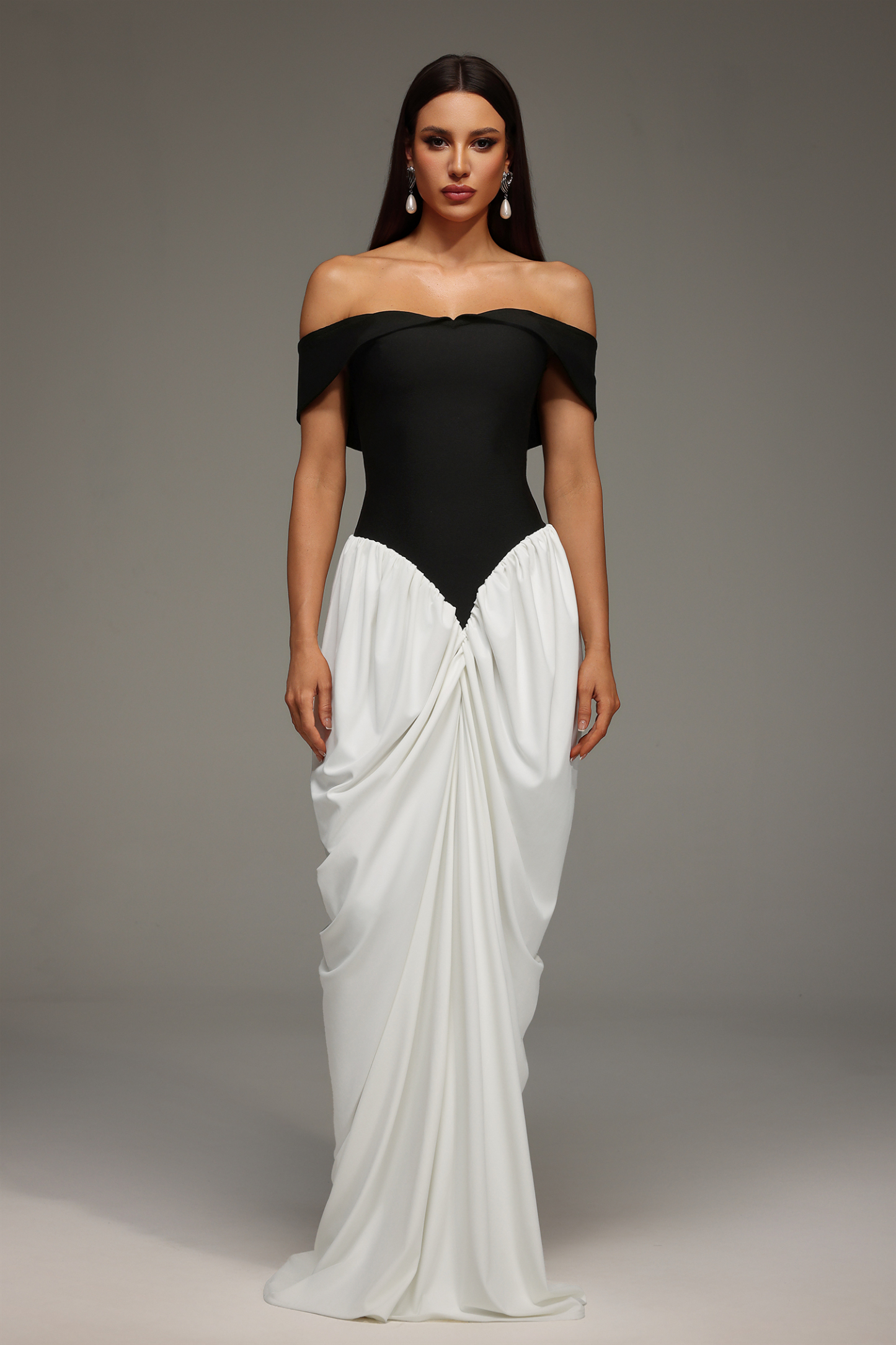 Leha Sleeveless Off The Shoulder Wrinkles Bandage Maxi Dress