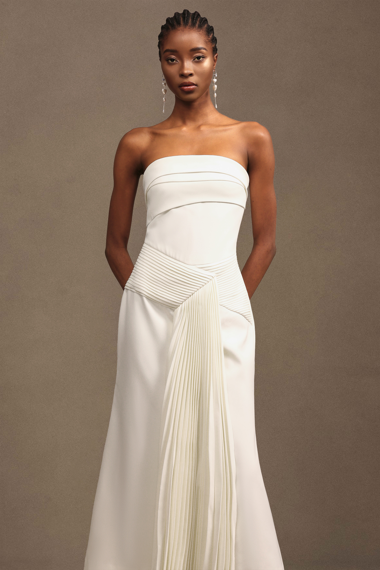 Trese Sleevess Fold Maxi Dress