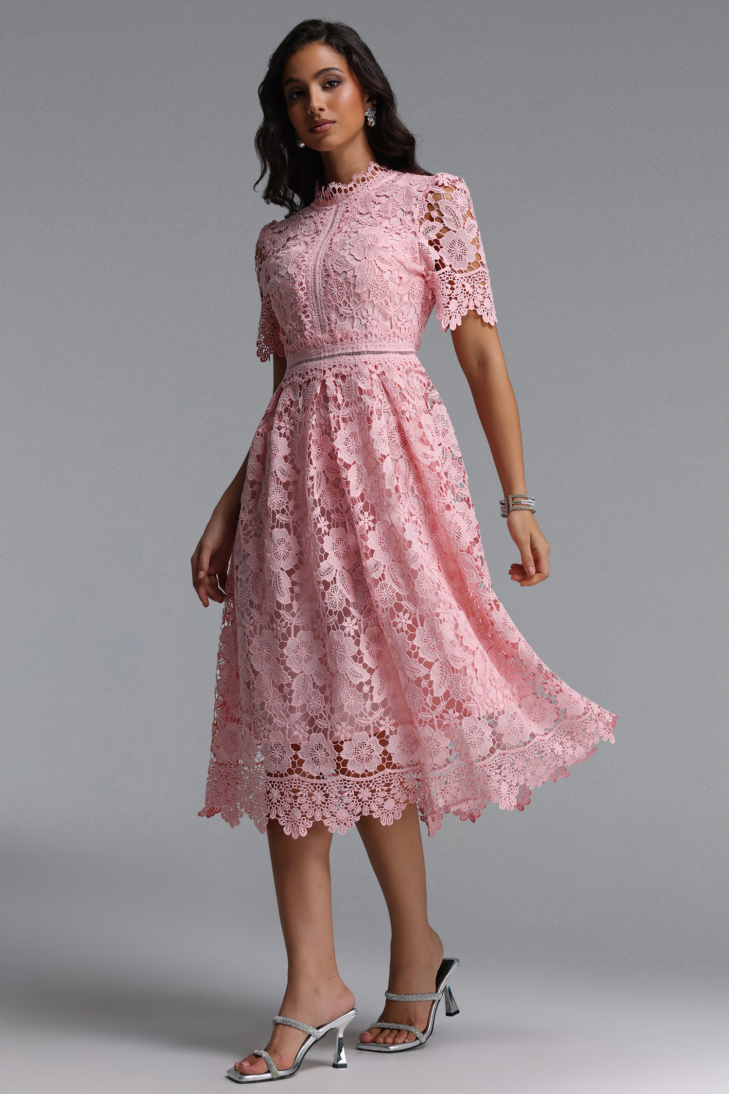 Valema Resort Flowy Short Sleeve Floral Lace Midi Dress