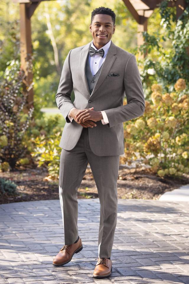 (Rent) ULTRA SLIM MEDIUM GREY PERFORMANCE WEDDING SUIT MICHAEL KORS |STYLE 350