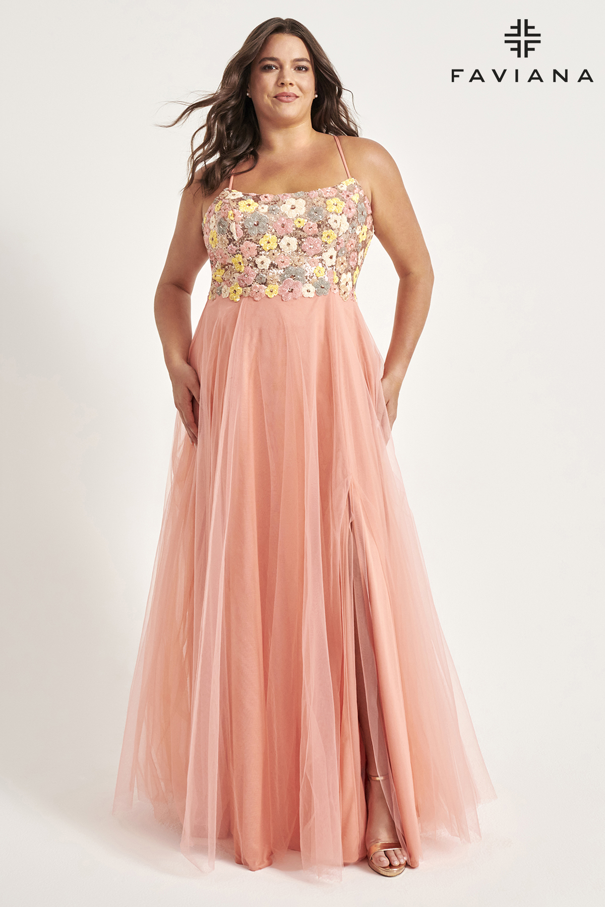 Long Novelty Sequin Tulle Scoop Neck Prom Dress 9557
