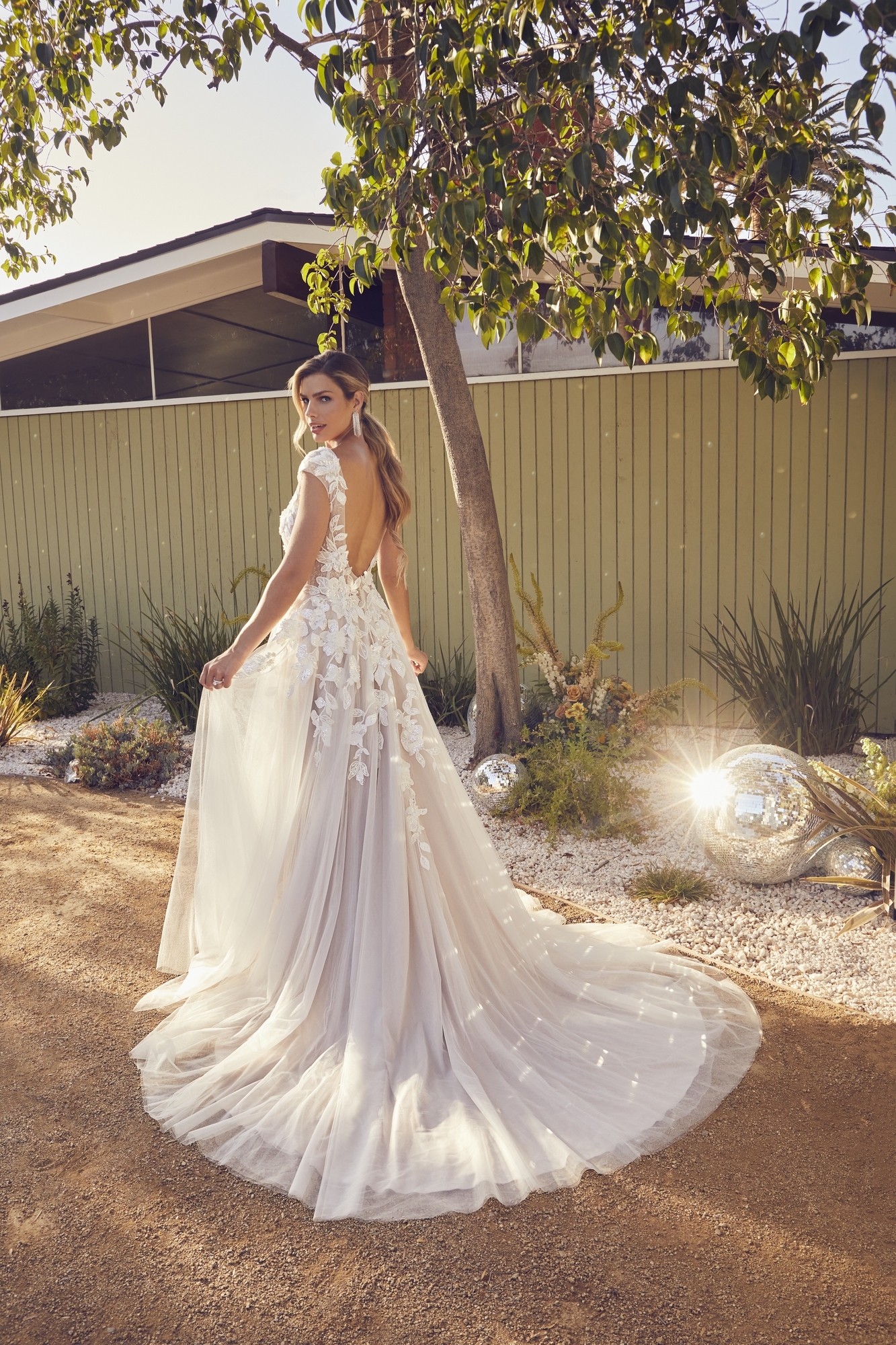 CASABLANCA STYLE BL398 DAWN