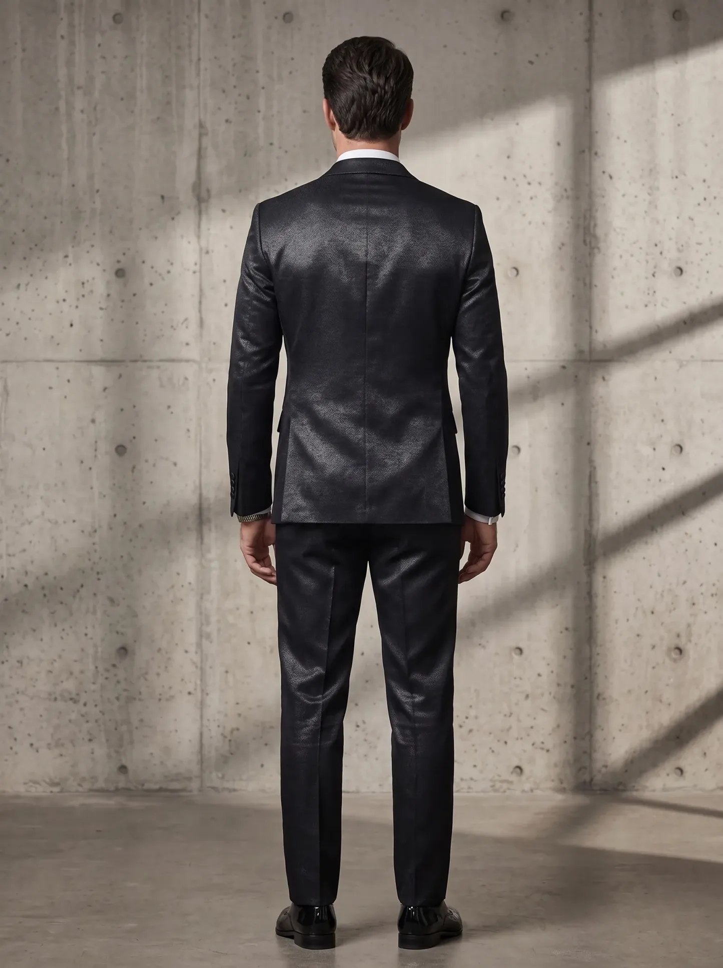 [Copy]Opulent White & Silver Baroque Jacquard Suit | Men's Double-Breasted Peak Lapel 2-Piece Formal Prom Tuxedo
