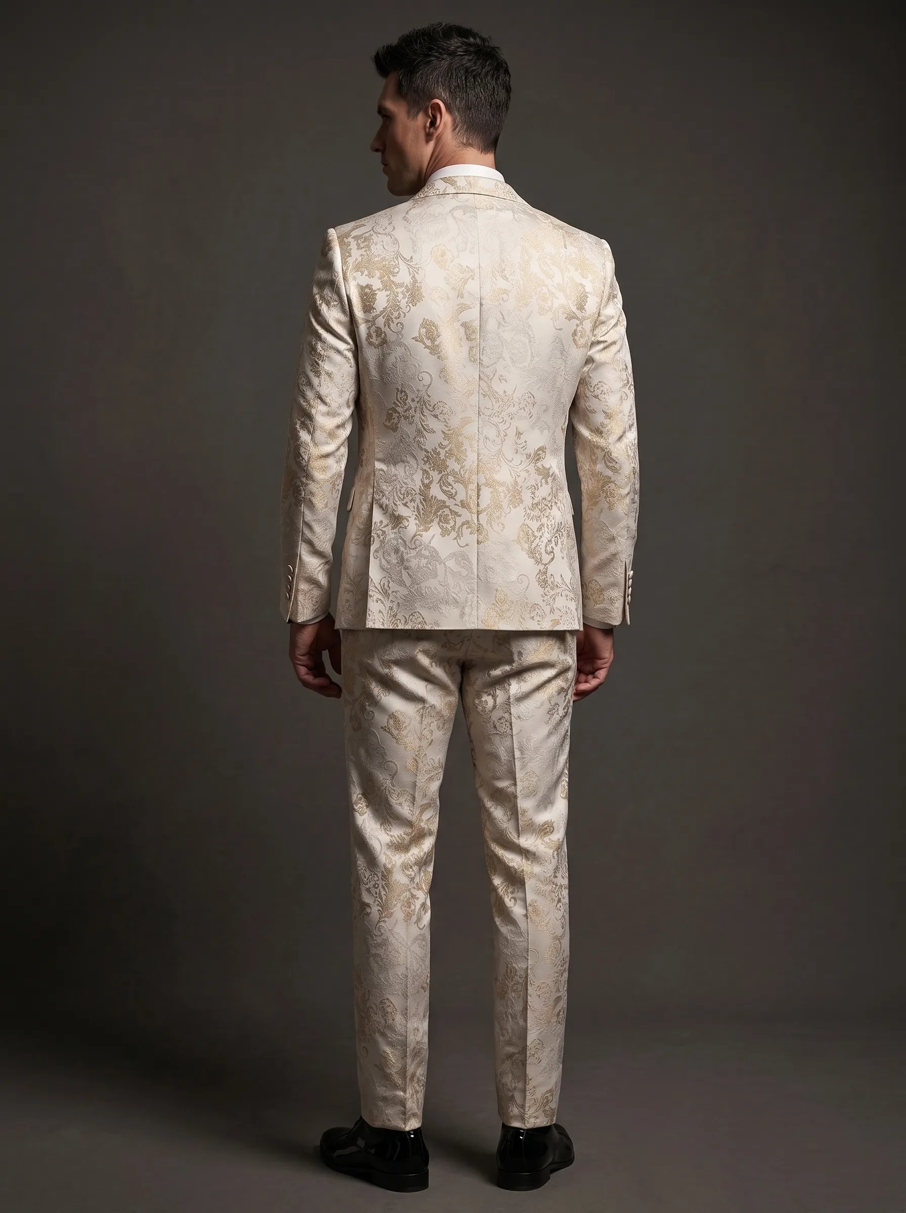 [Copy]Opulent White & Silver Baroque Jacquard Suit | Men's Double-Breasted Peak Lapel 2-Piece Formal Prom Tuxedo