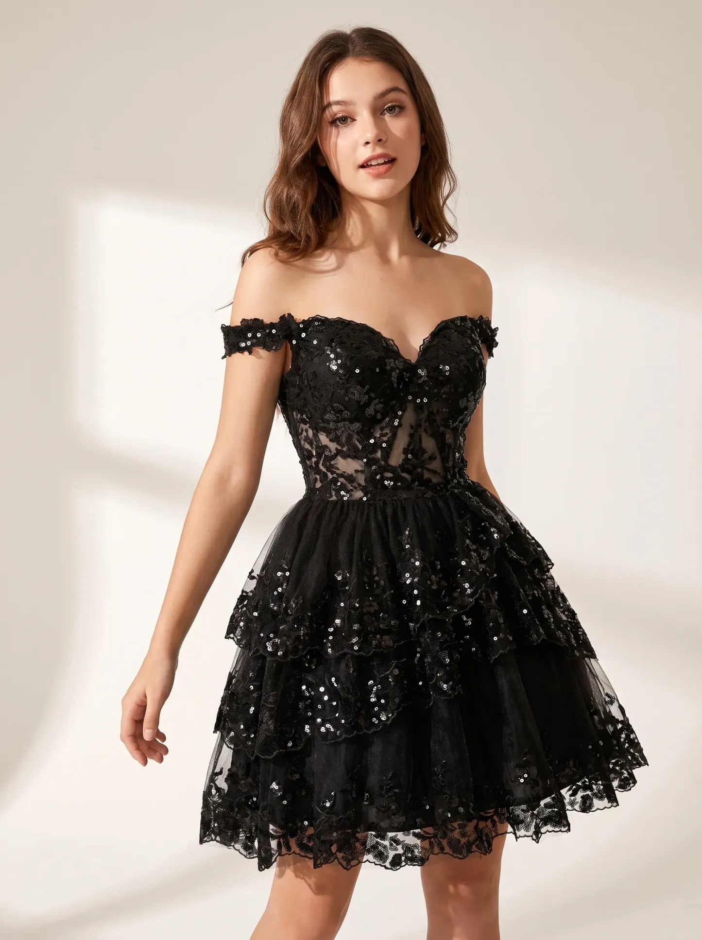 Sparkly Black A-Line Tulle Short Homecoming Dress | Mini Flare Sequin Gown