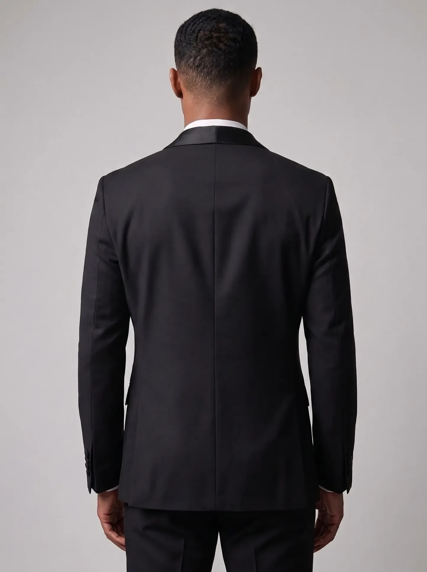 Men's Black 3-Piece Peak Lapel Tuxedo Suit | One-Button Slim Fit Prom Suit