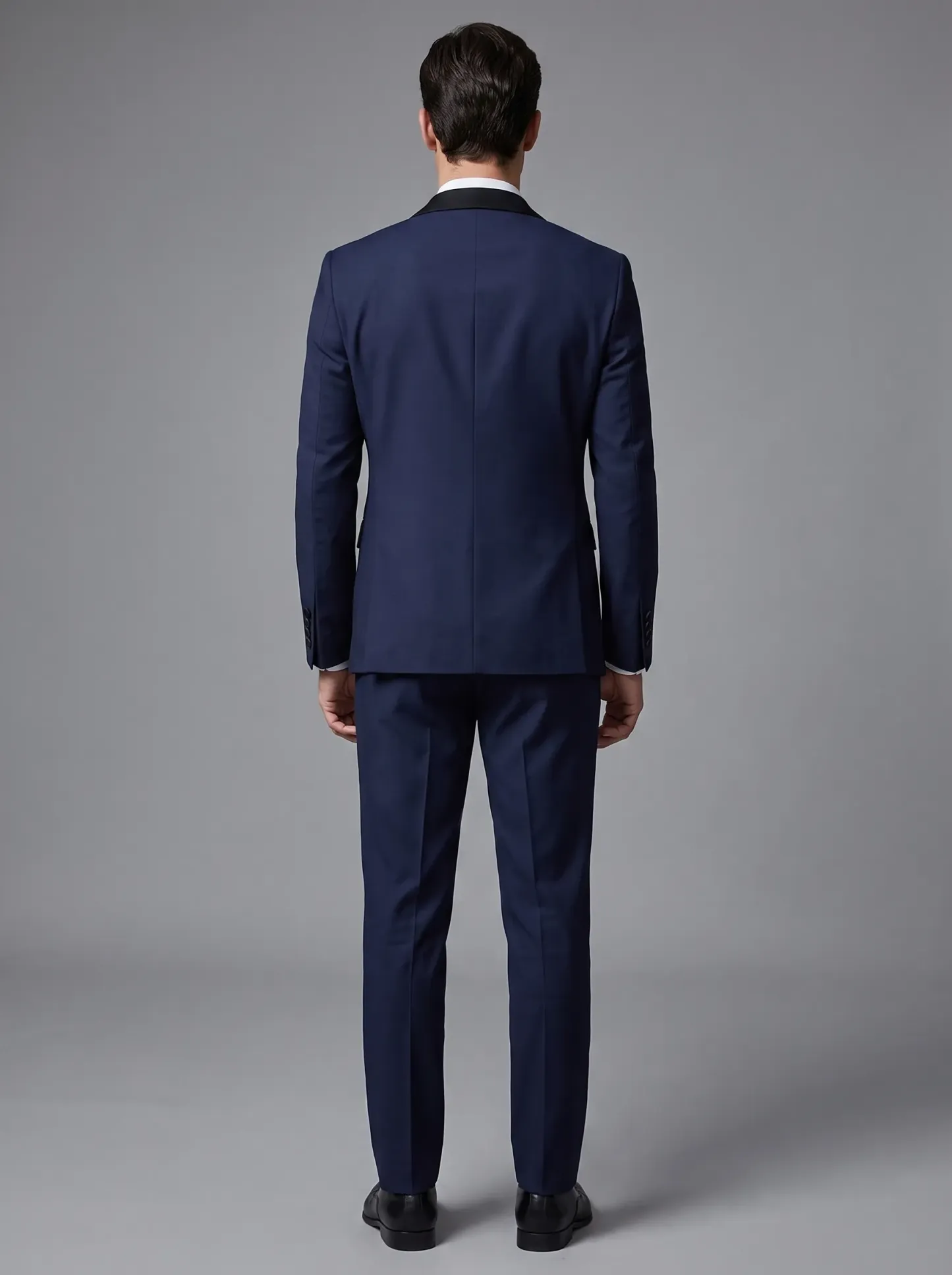 Royal Blue Slim Fit 3-Piece Peak Lapel Suit | Men's Prom & Wedding Tuxedo