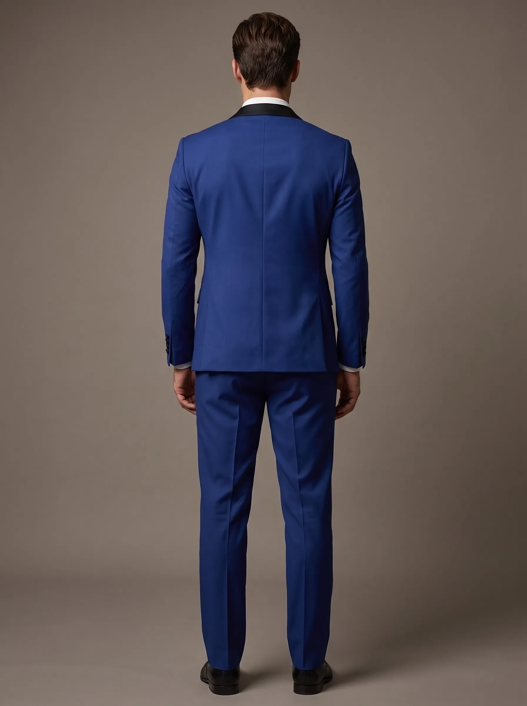 Royal Blue Slim Fit 3-Piece Peak Lapel Suit | Men's Prom & Wedding Tuxedo