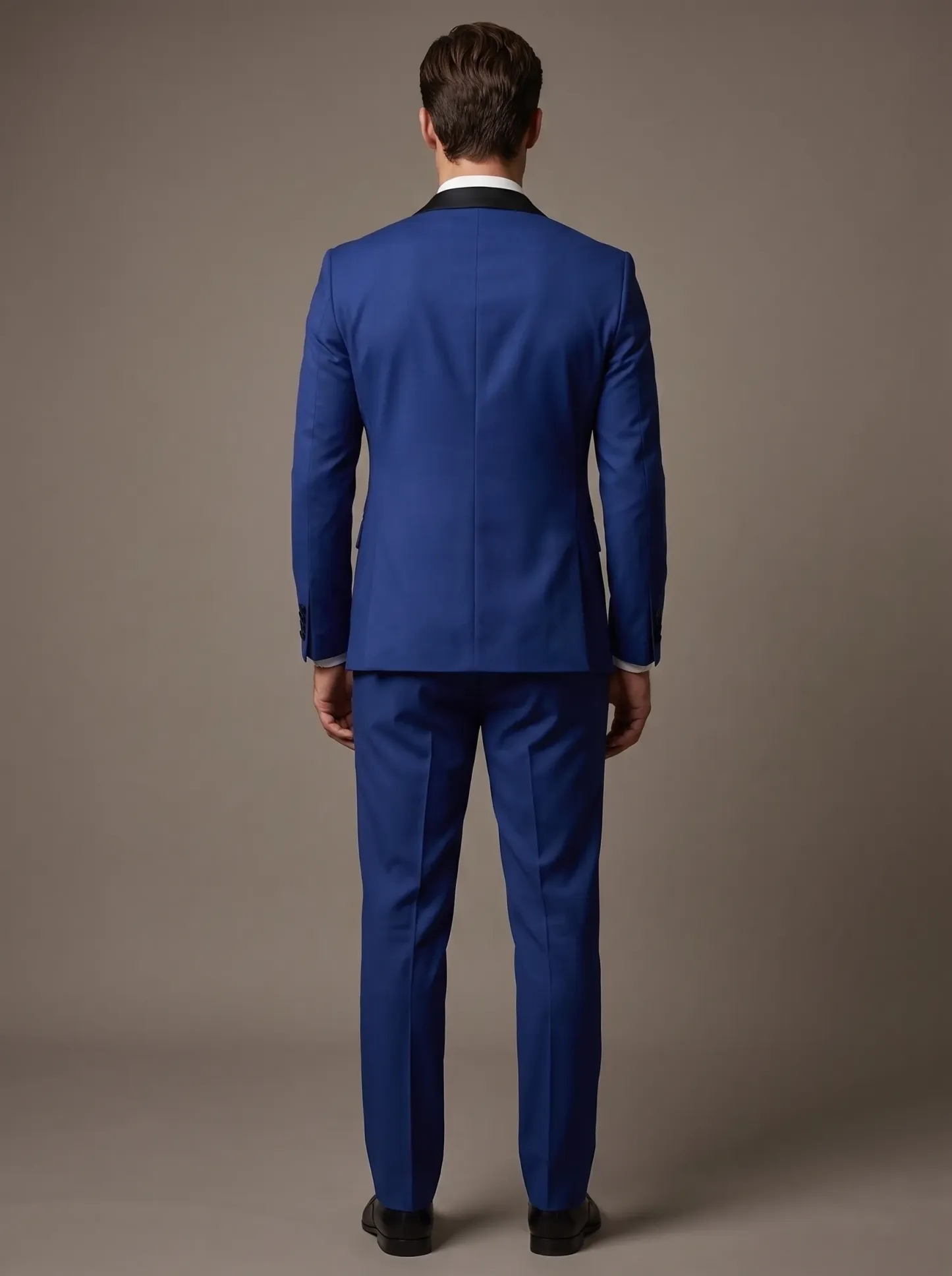 Royal Blue Slim Fit 3-Piece Peak Lapel Suit | Men's Prom & Wedding Tuxedo