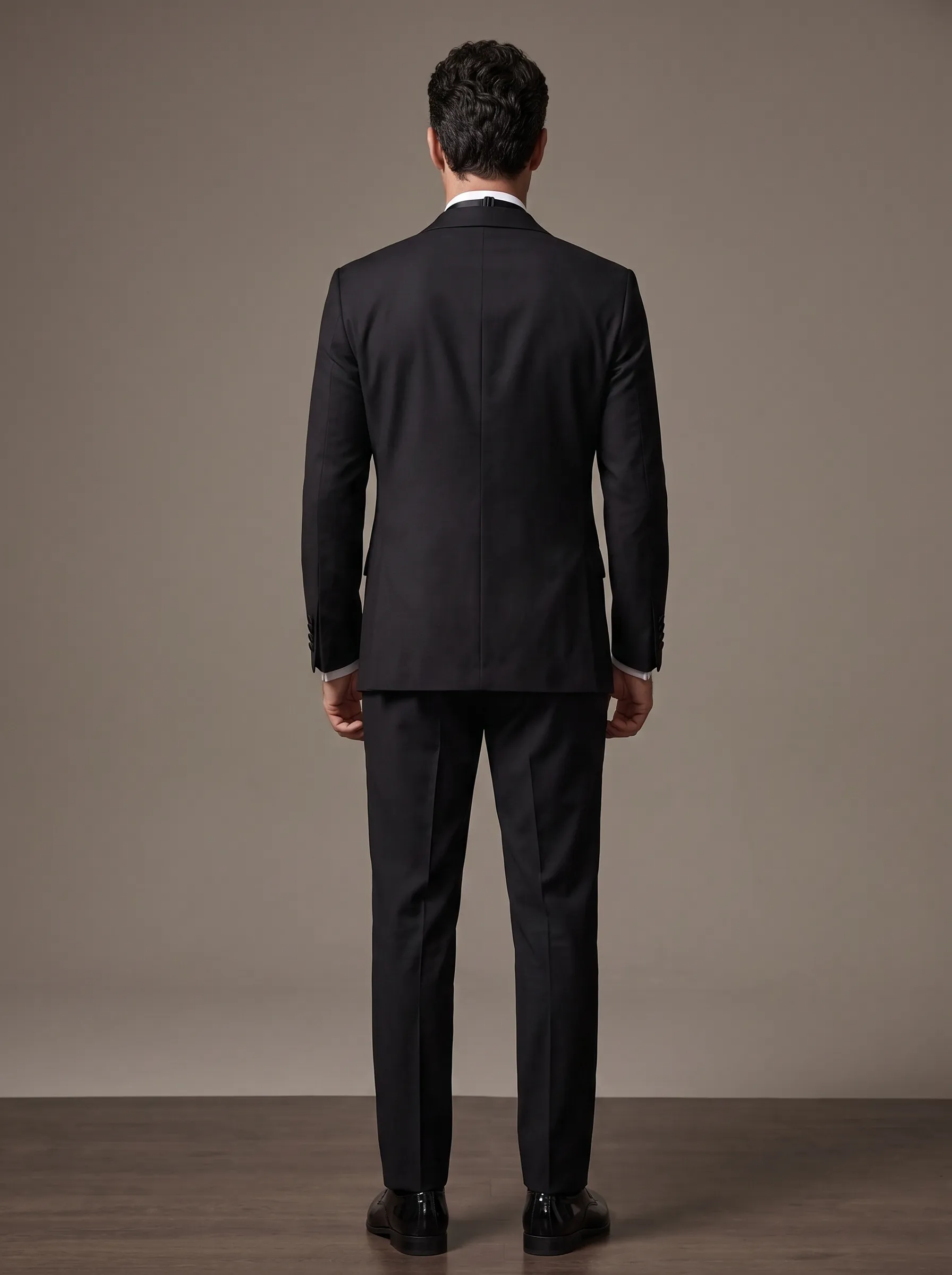 2-Piece Black One-Button Peak Lapel Men's Suit | Slim Fit Prom Tuxedo