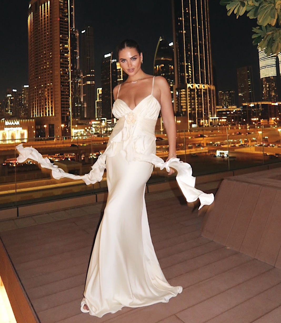 Yvonne Sleeveless V-Neck Flowers Flounce Maxi Dress