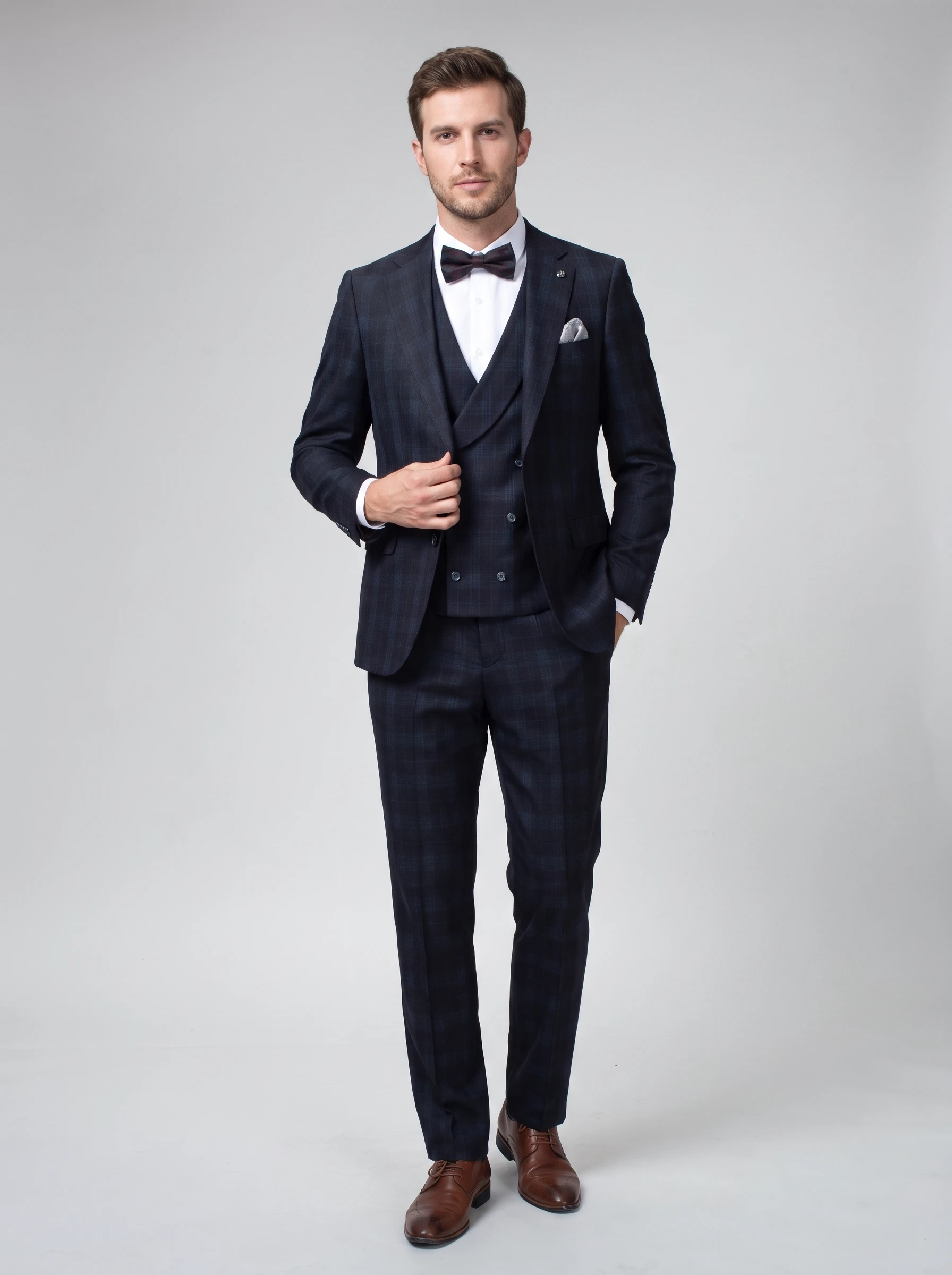 Sophisticated Navy Blue Plaid Suit